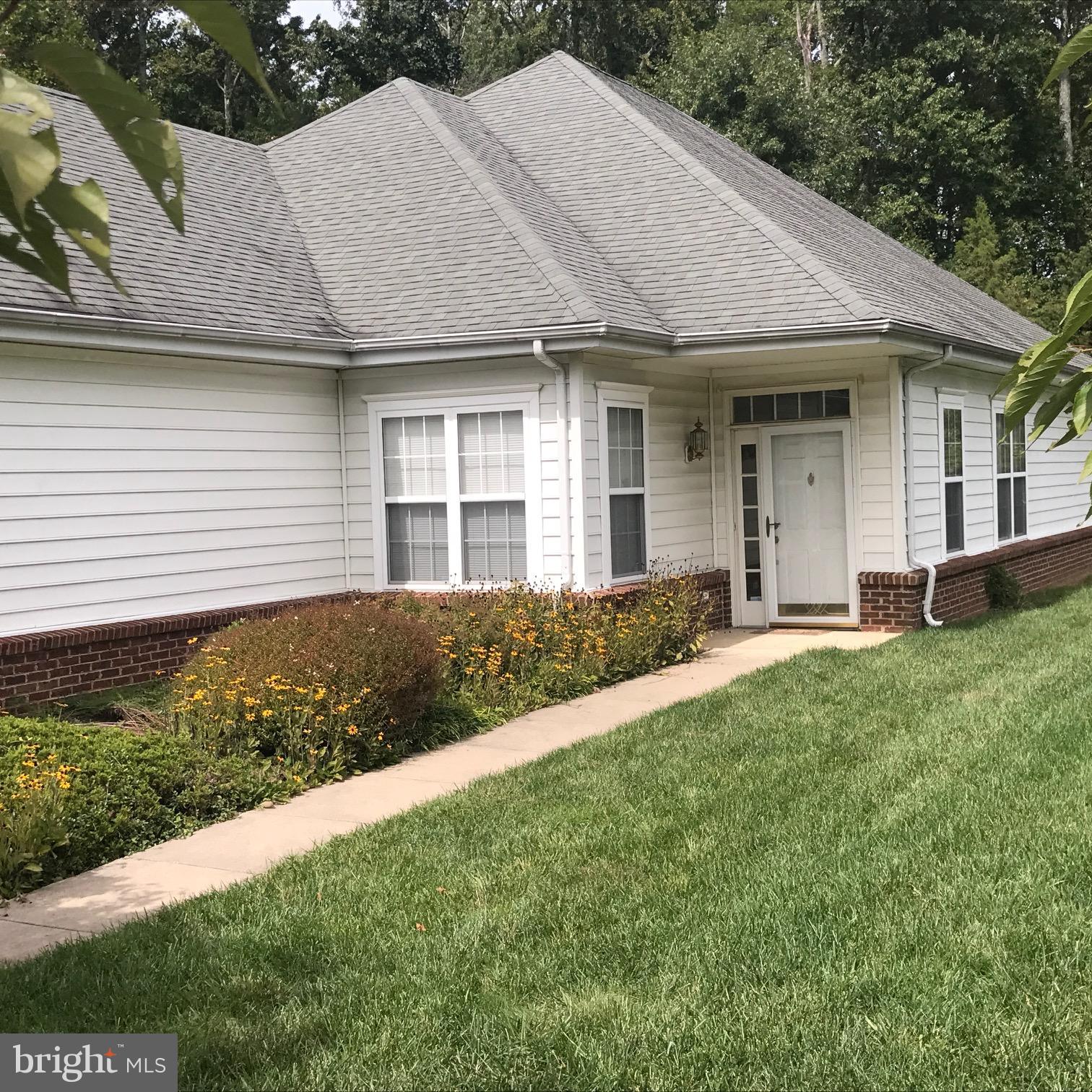 CAMERON GROVE CONDO VIII - Residential