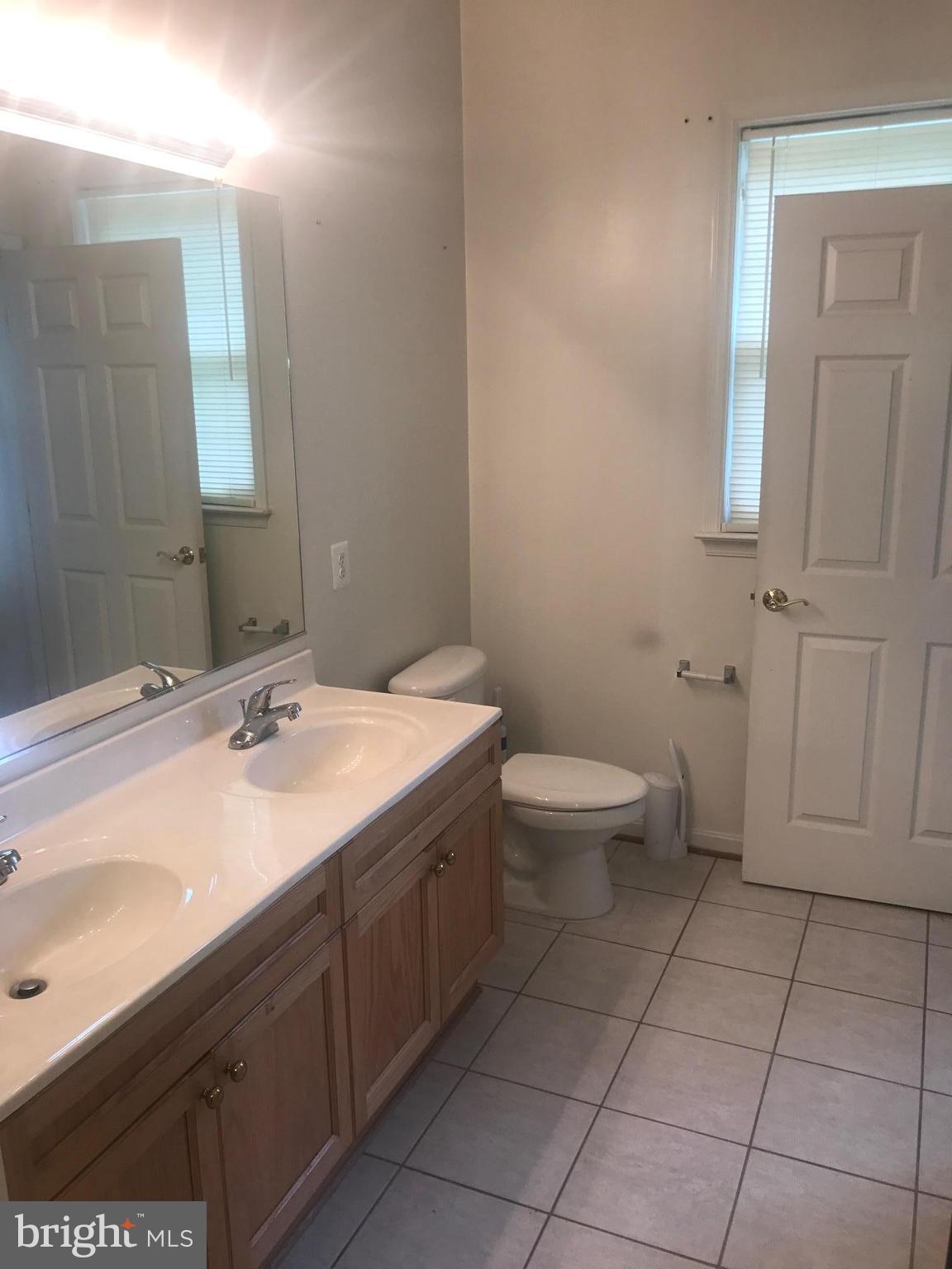 CAMERON GROVE CONDO VIII - Residential