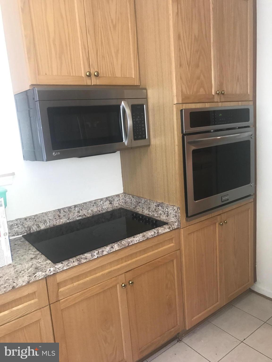 CAMERON GROVE CONDO VIII - Residential