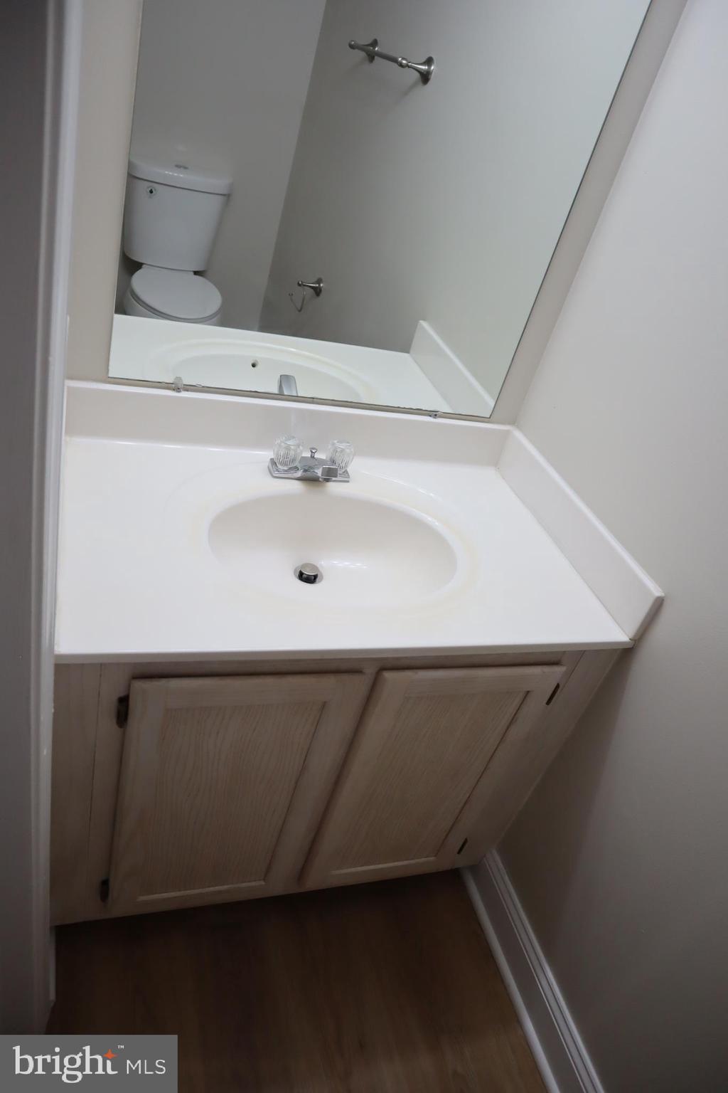 GERMANTOWN ESTATES - Residential Lease