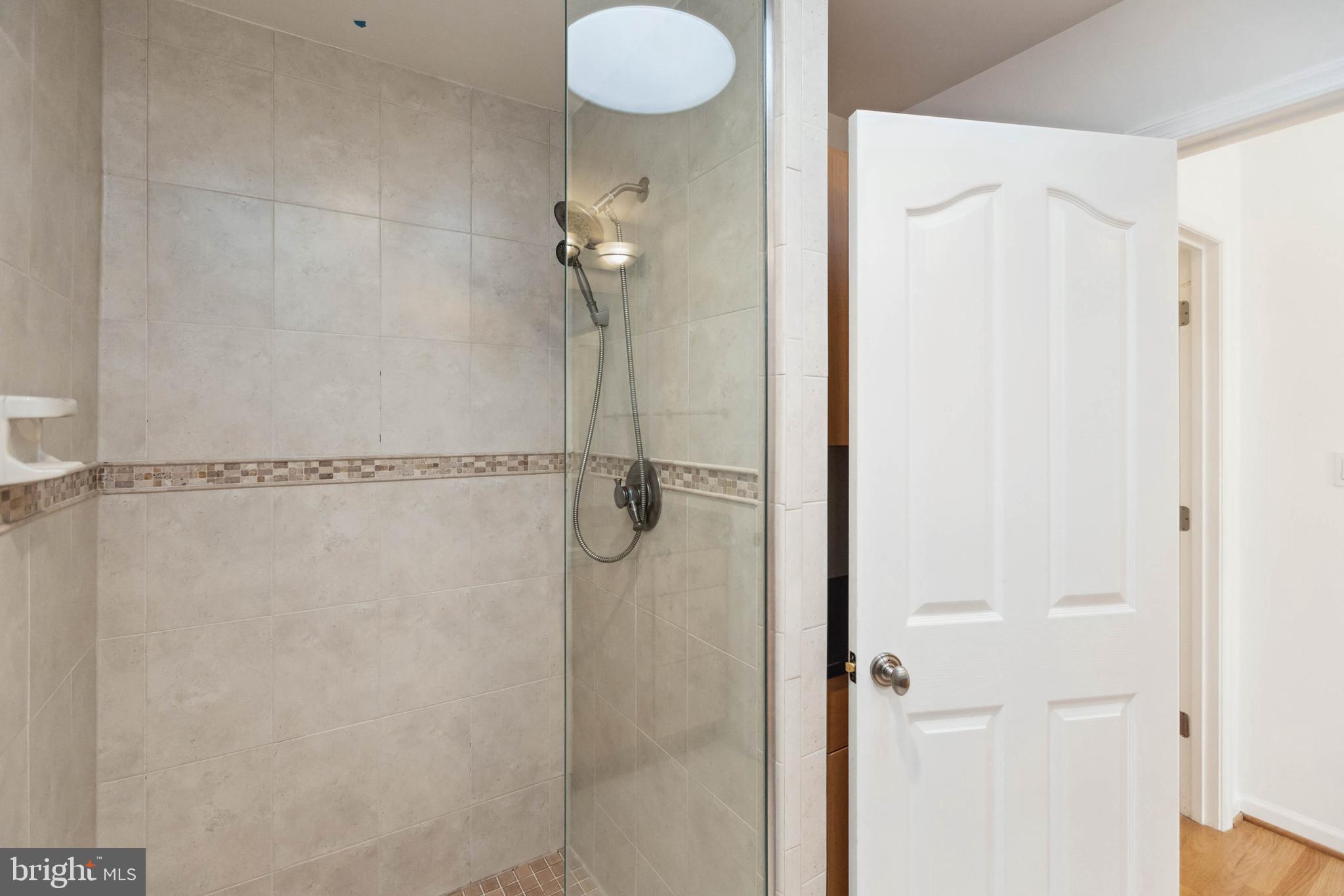 CLOVER HILL III - Residential