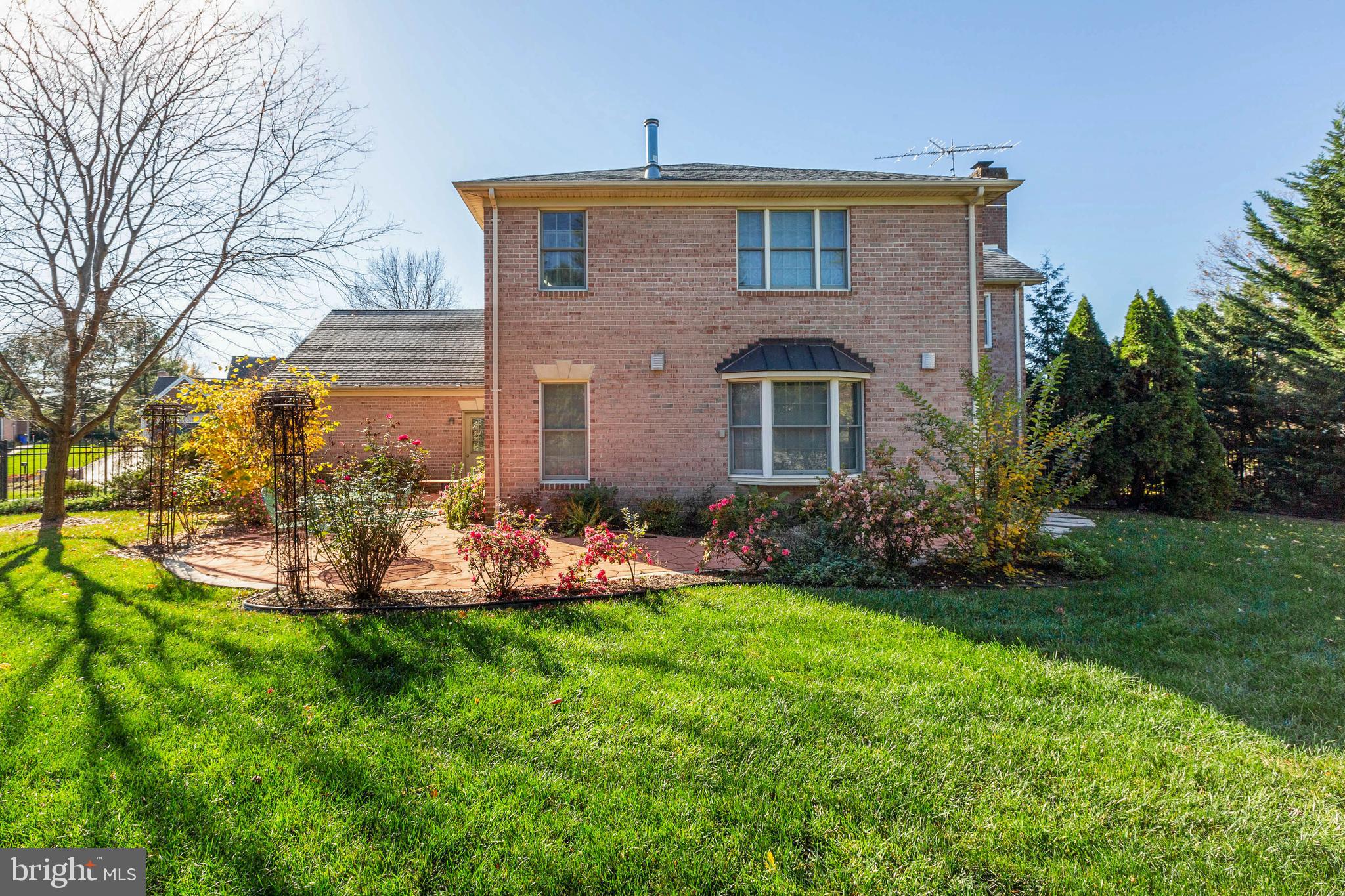 CLOVER HILL III - Residential