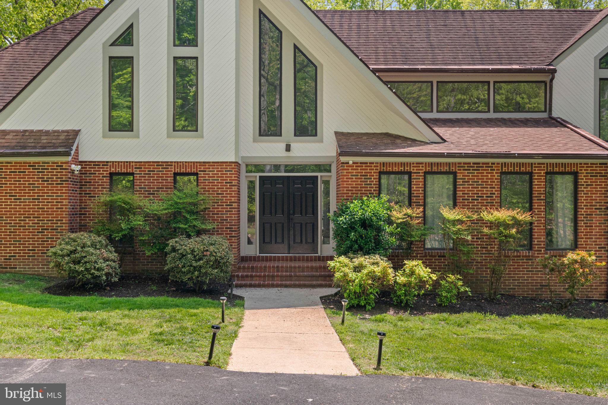 DOMINION VALLEY HUNT - Residential