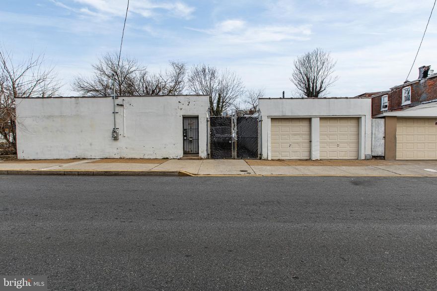 Multi-parcel opportunity featuring 1517 W 3rd Street and 300 N Clayton Street, offering a flexible combination of office and warehouse space in a central Wilmington location. The property includes a secure, fenced yard, ideal for storage, parking, or operational use.

The layout supports a variety of potential business configurations, including office, service, contractor, or light industrial-style operations, subject to zoning and required approvals. The property is located within the City of Wilmington zoning jurisdiction and buyers are encouraged to verify permitted uses with the City.

Convenient access to downtown Wilmington, major roadways, and public transportation. Well suited for owner-users or investors seeking functional space with secure outdoor storage. urban access for employees and clients.