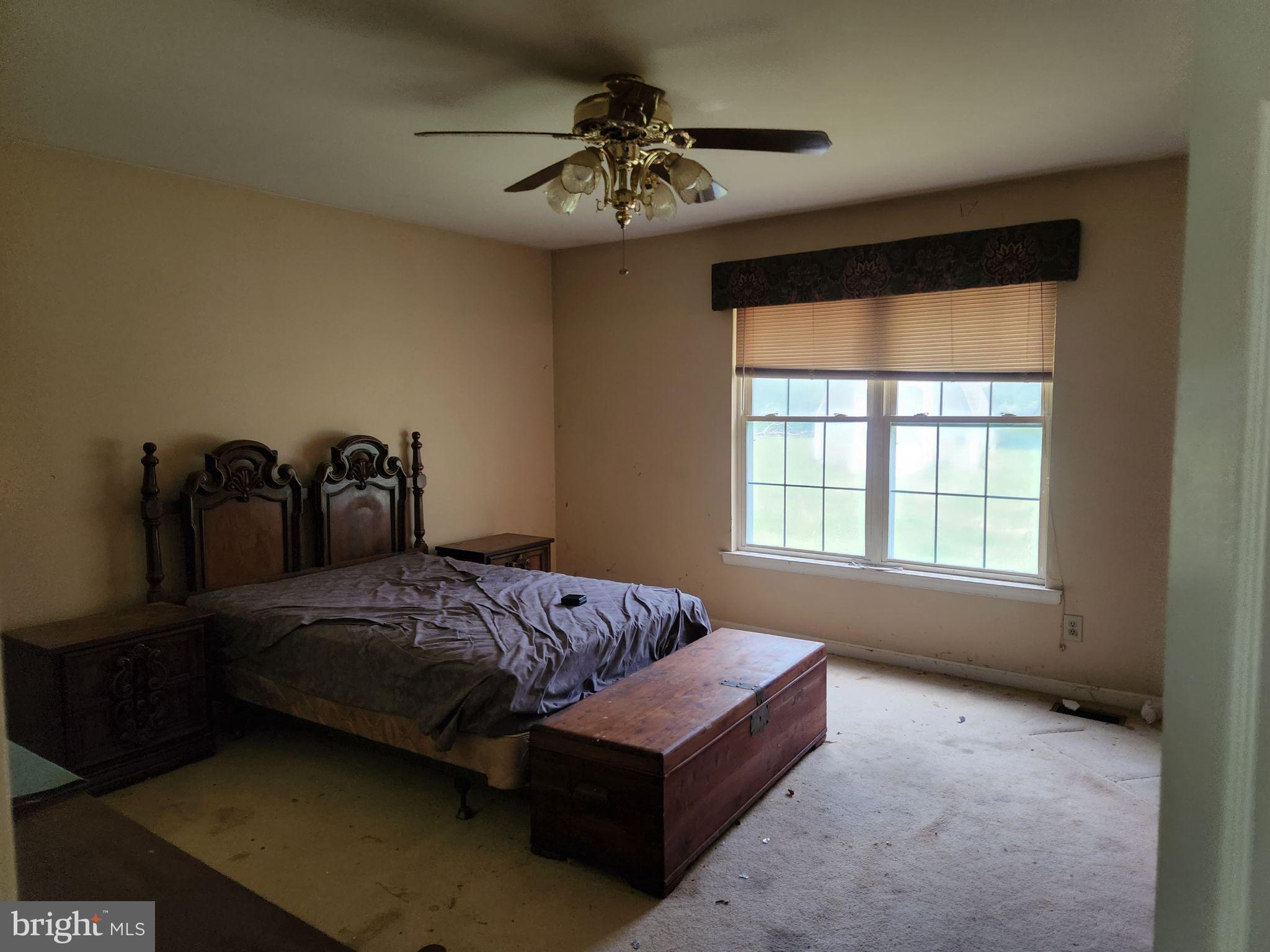 BLACK WALNUT RUN ESTATES - Residential