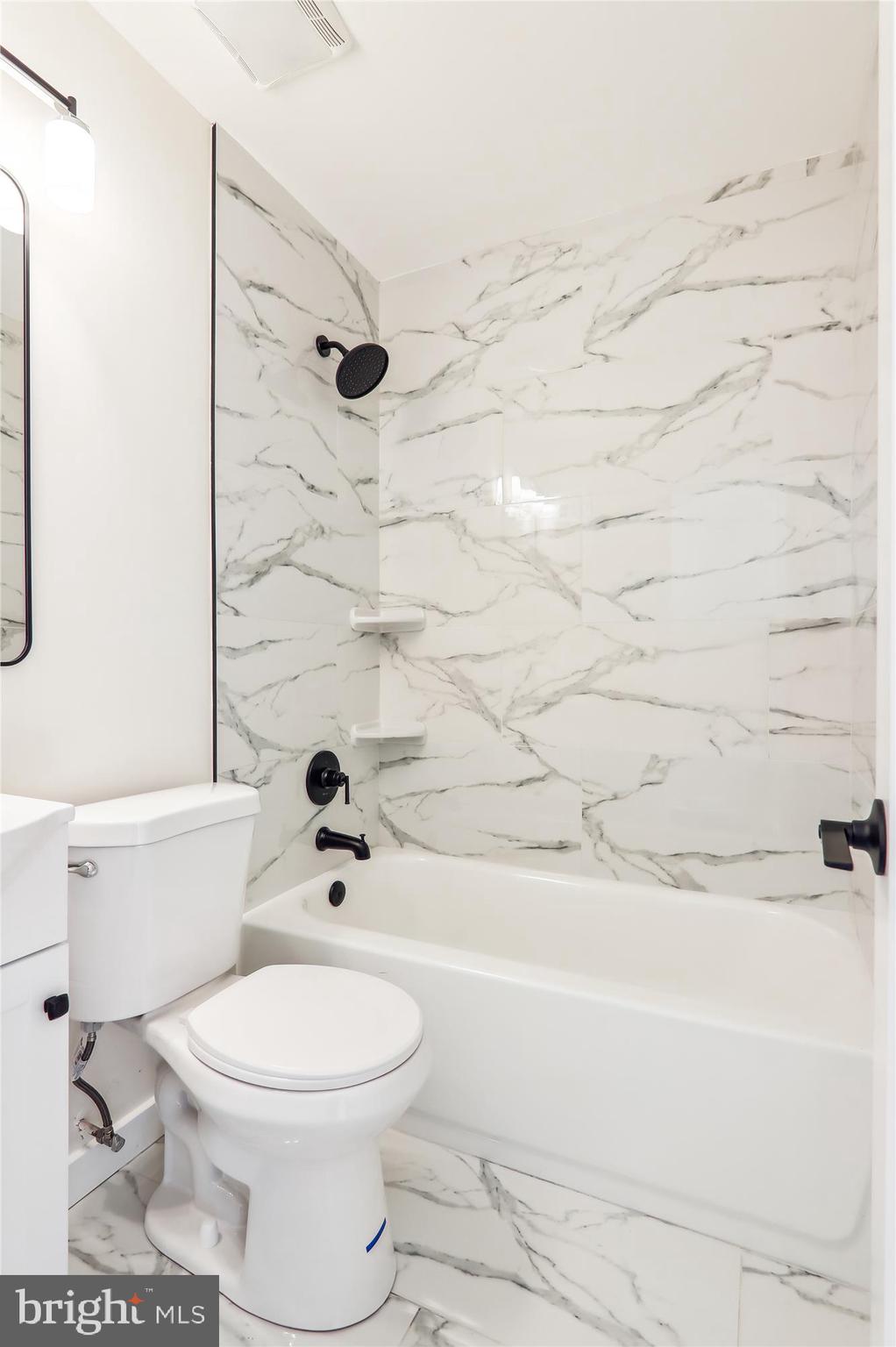 CRESTVIEW MANOR - Residential