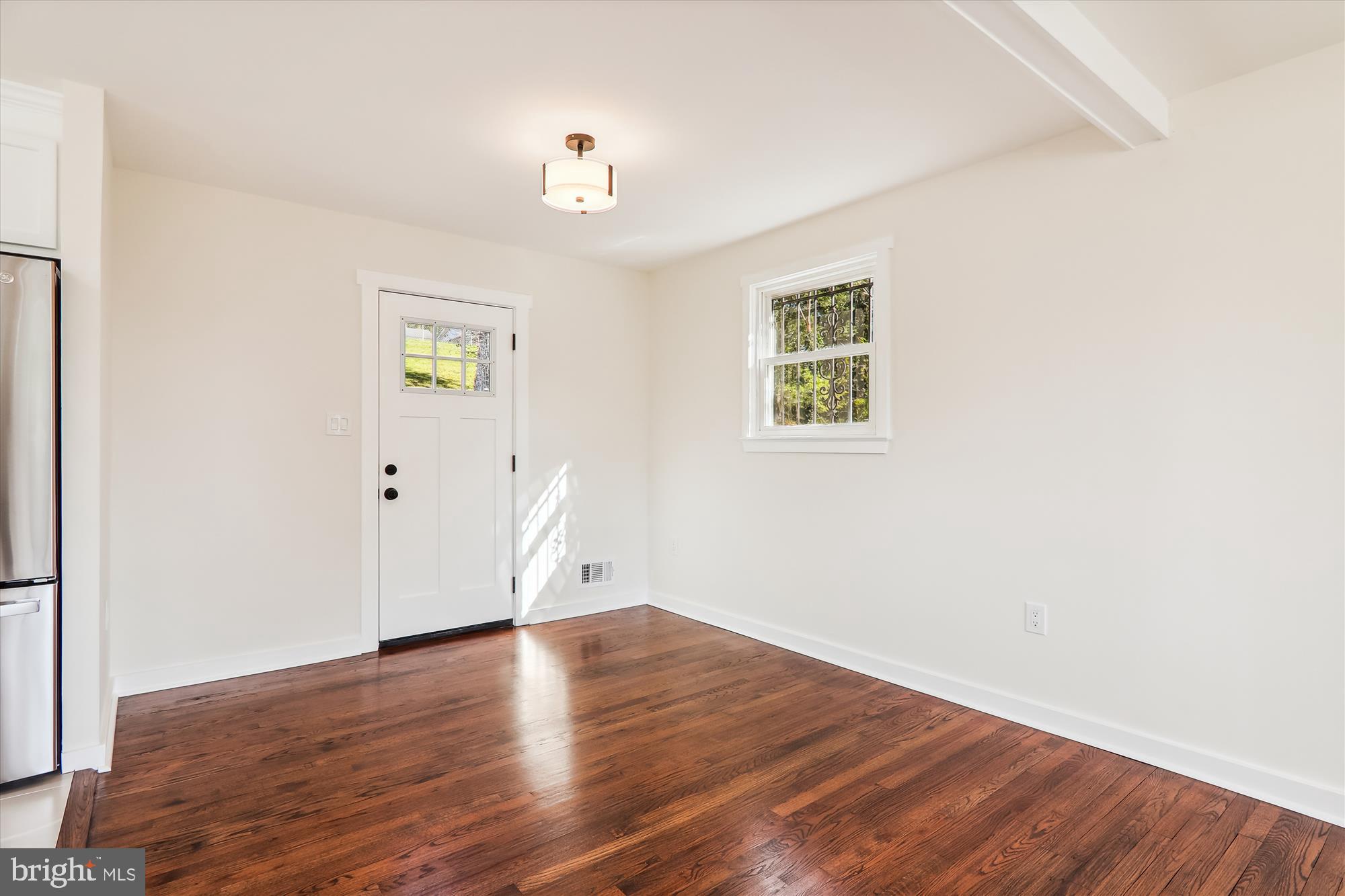 CRESTVIEW MANOR - Residential