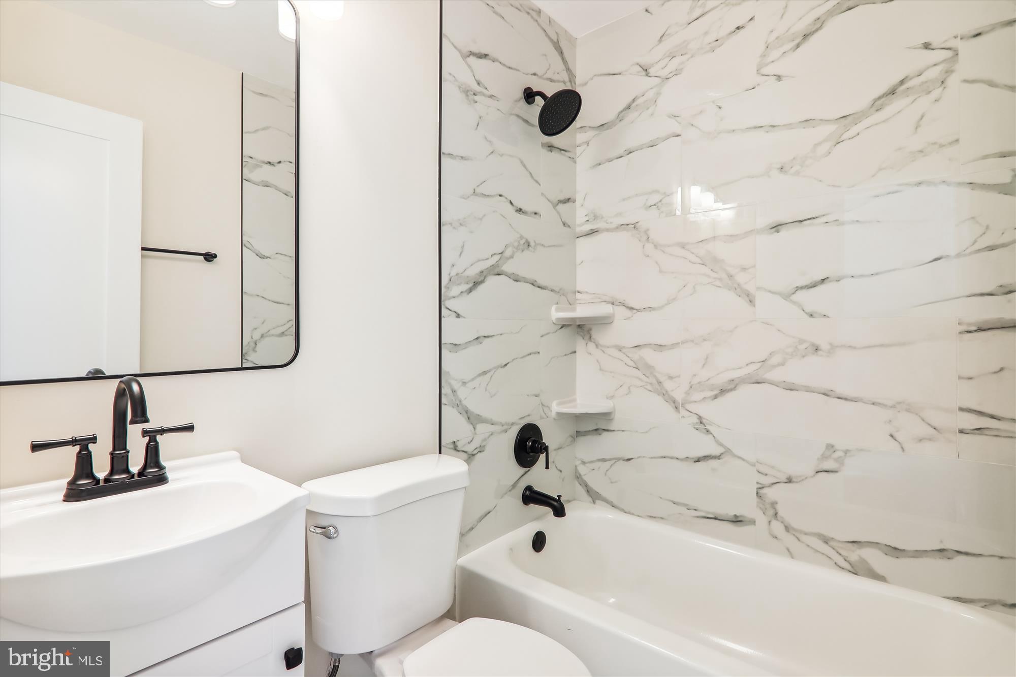 CRESTVIEW MANOR - Residential