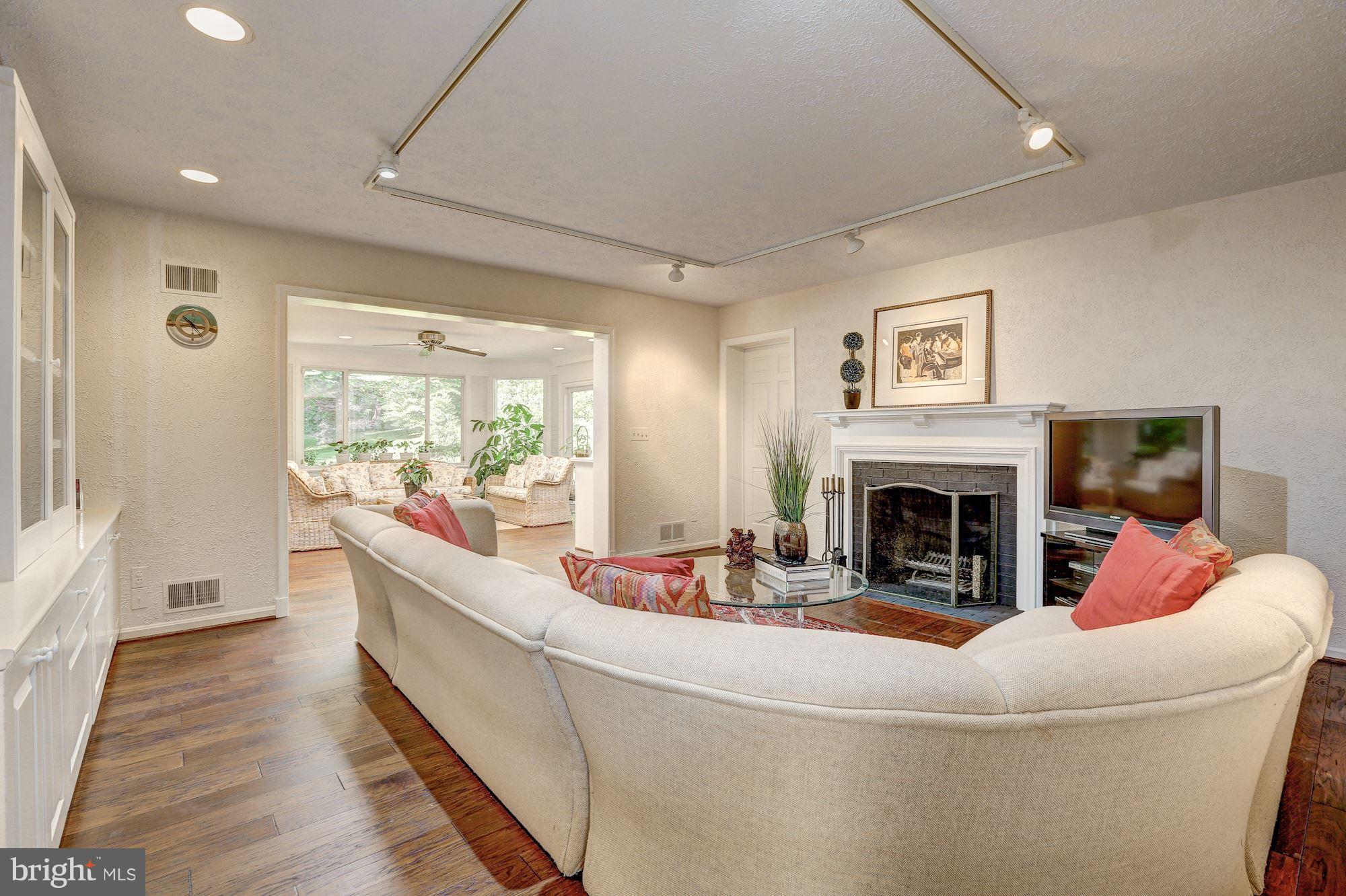 GREAT FALLS ESTATES - Residential