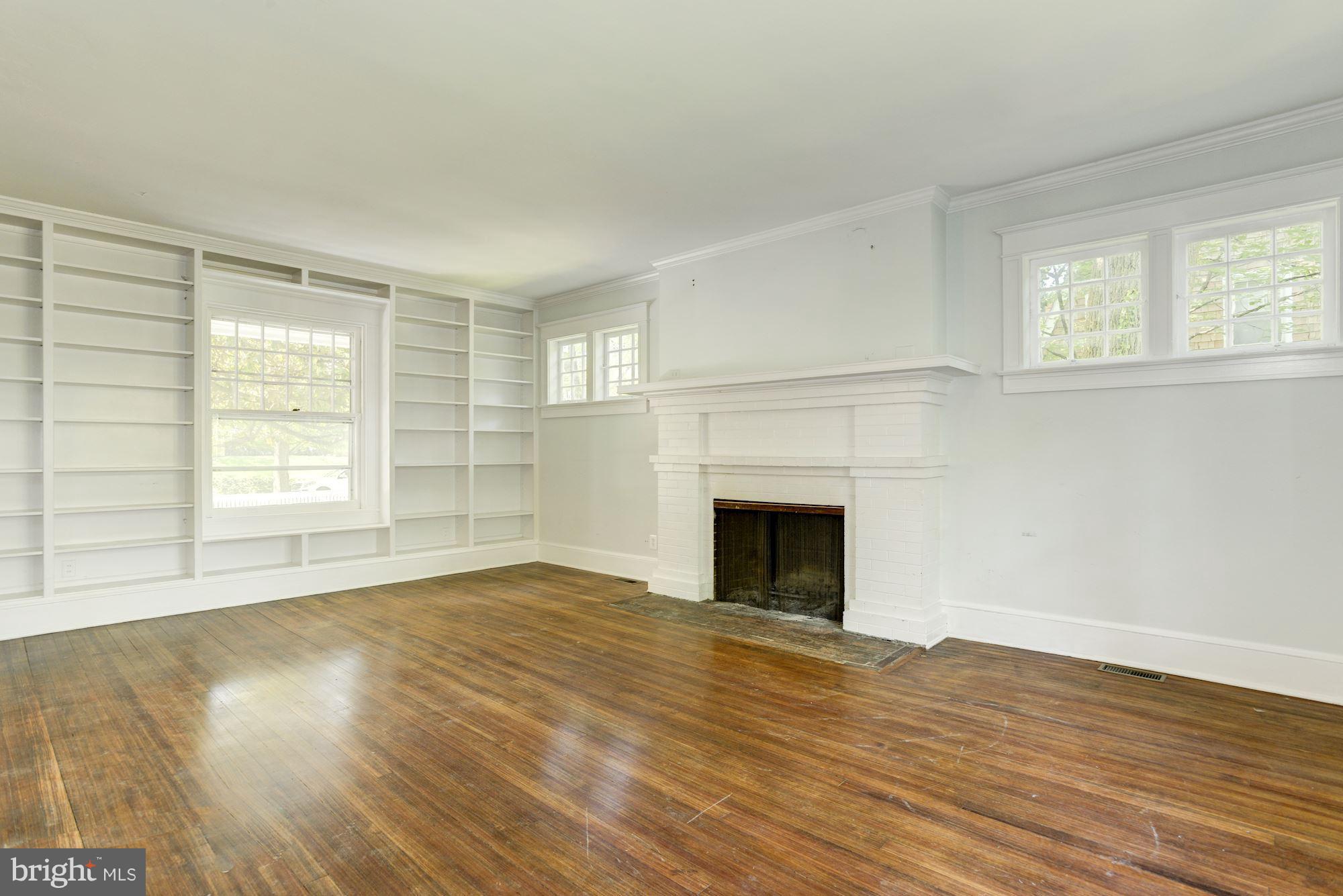 CHEVY CHASE - Residential