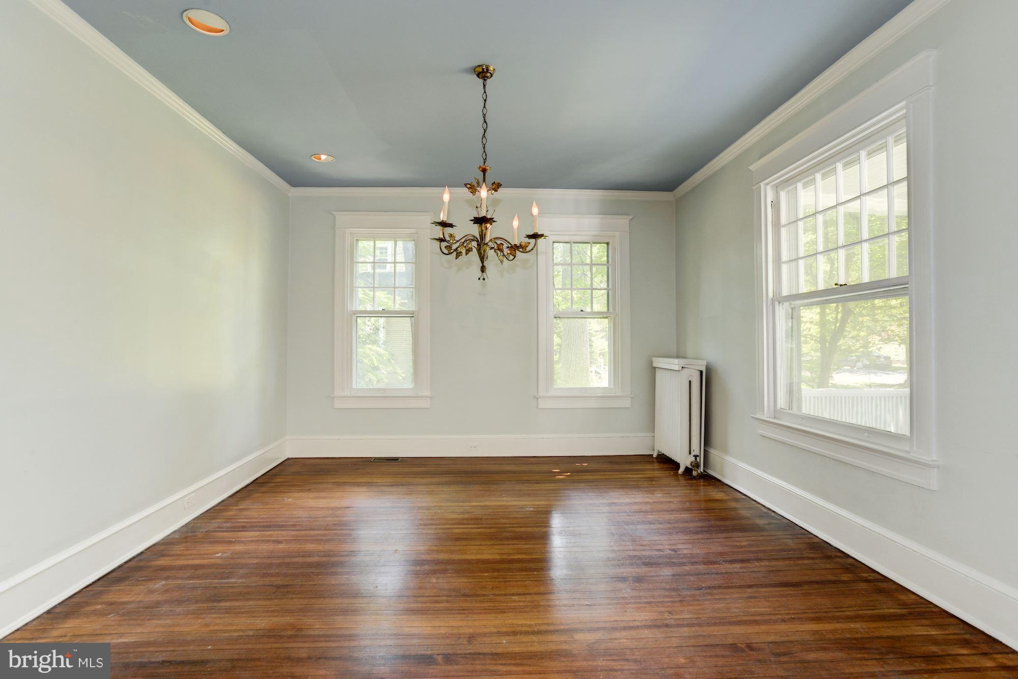 CHEVY CHASE - Residential