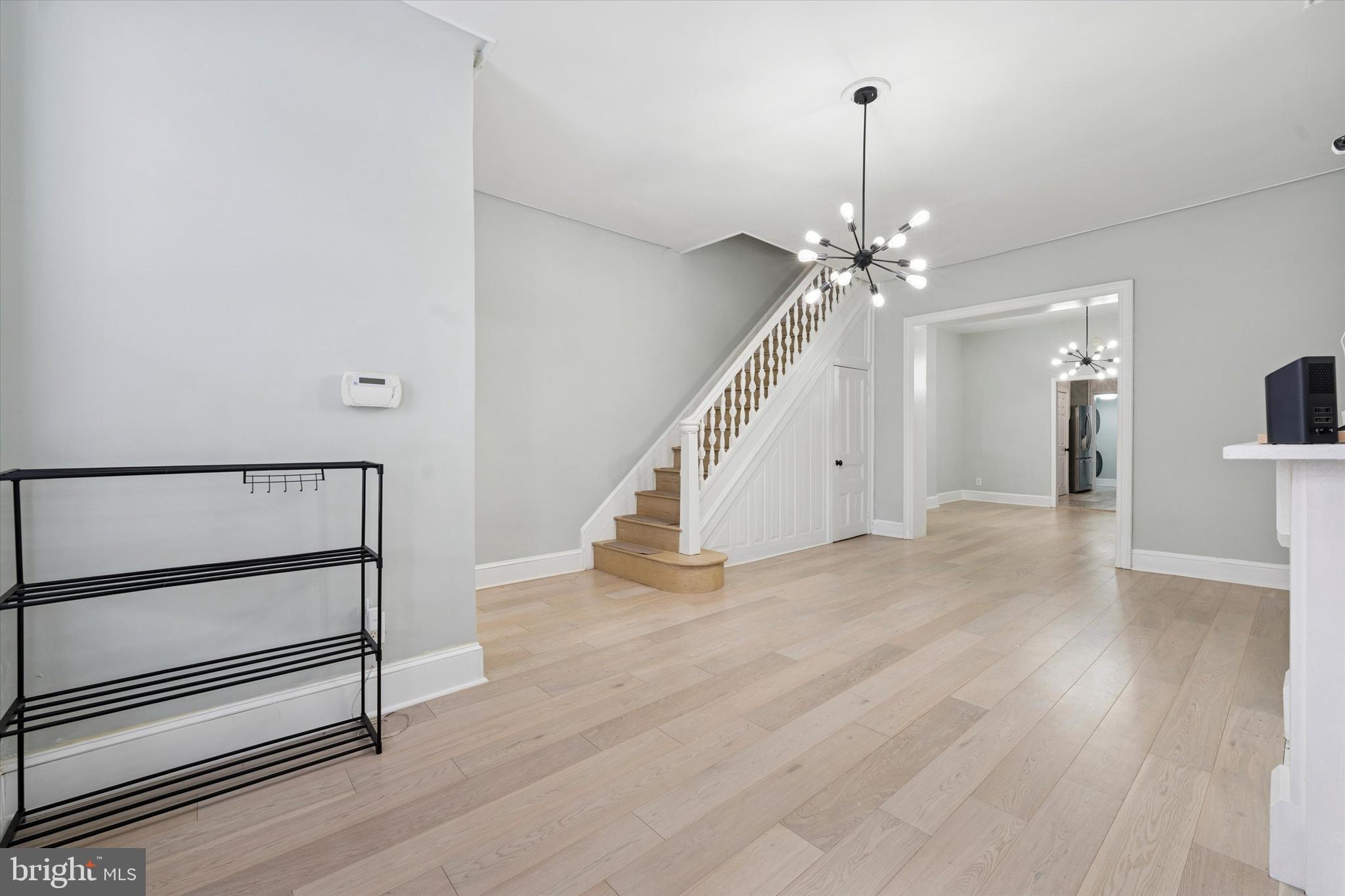 2422 W NORRIS STREET