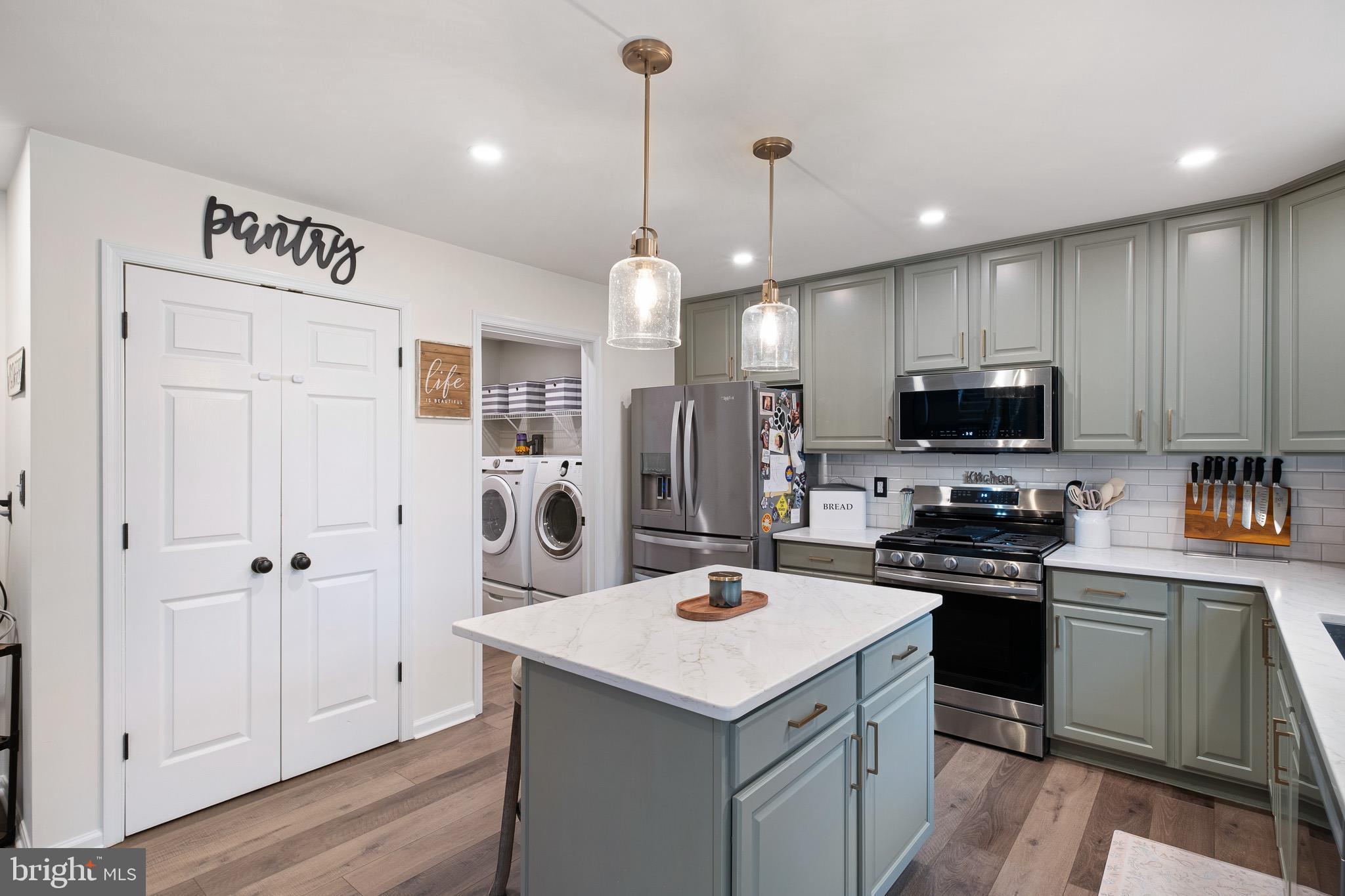 WILTSHIRE AT OXFORD - Residential