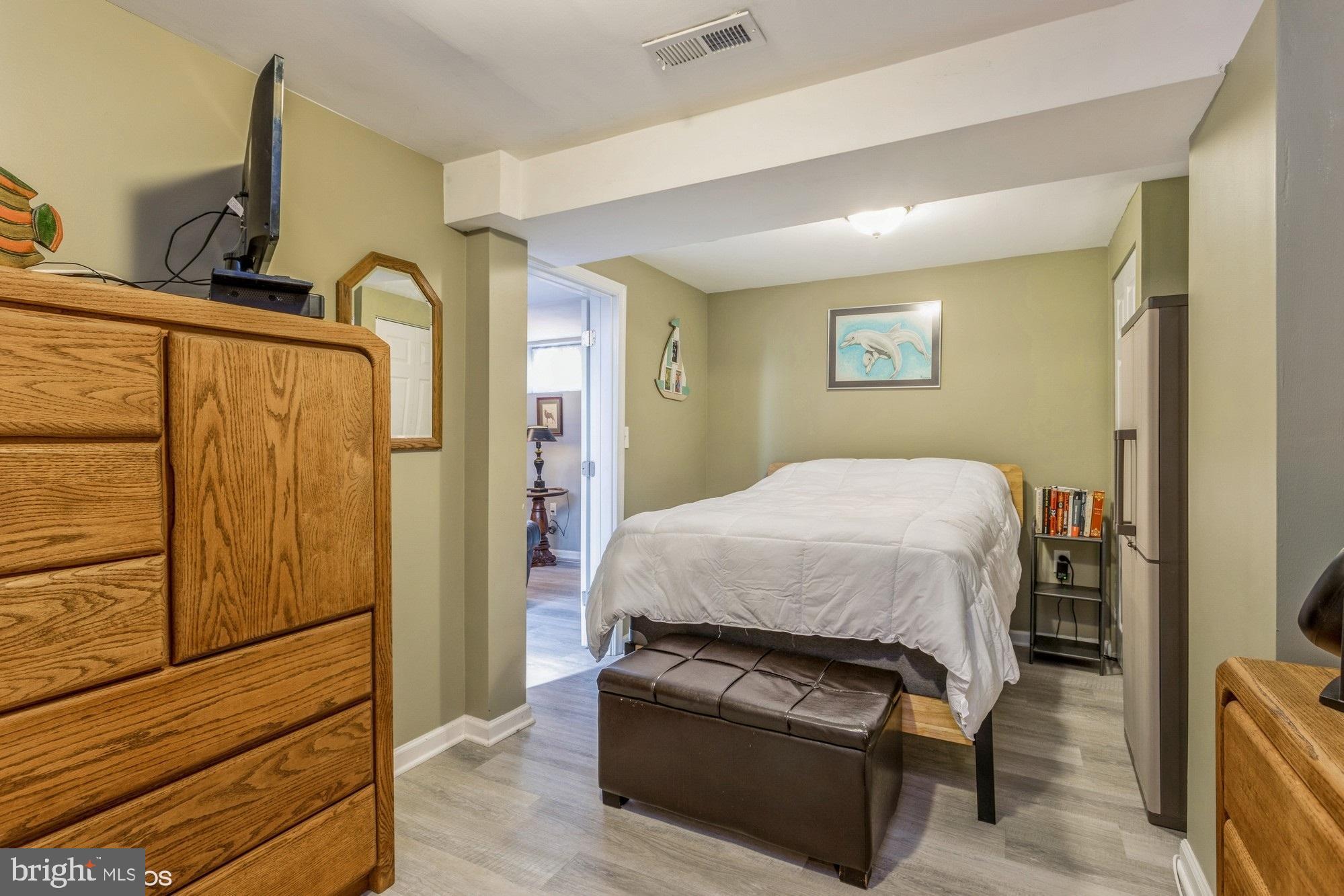 CALIFORNIA GROVE - Residential