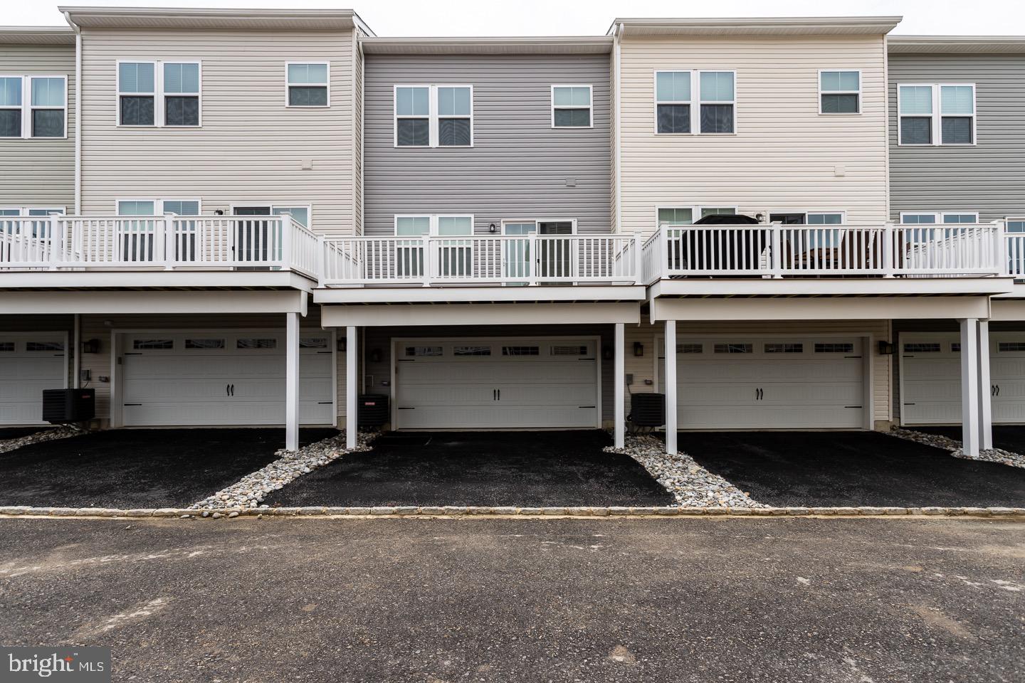 ATWATER - Residential Lease