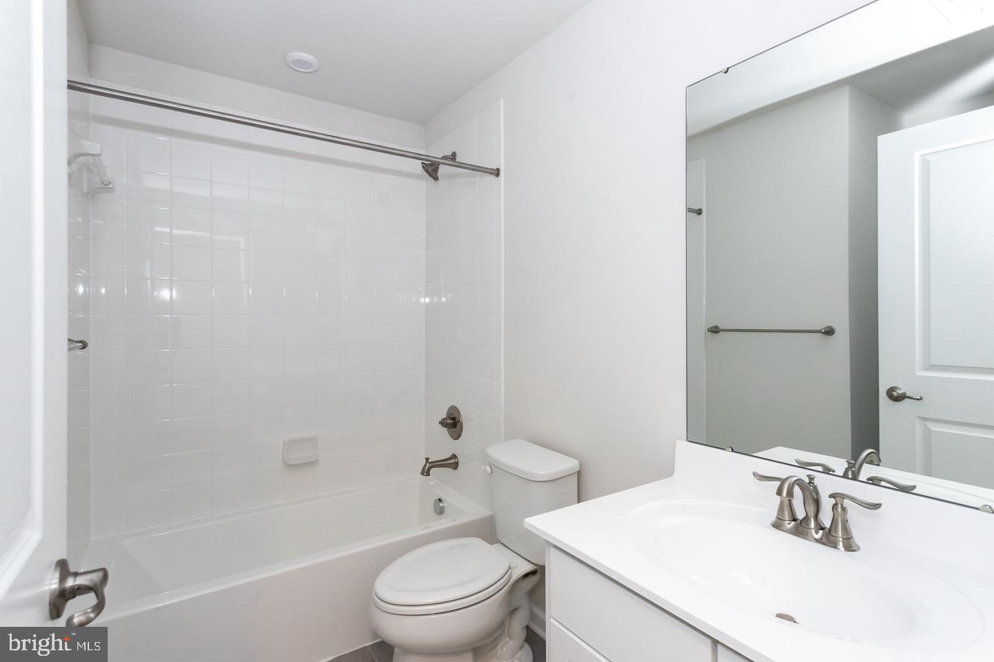 ATWATER - Residential Lease