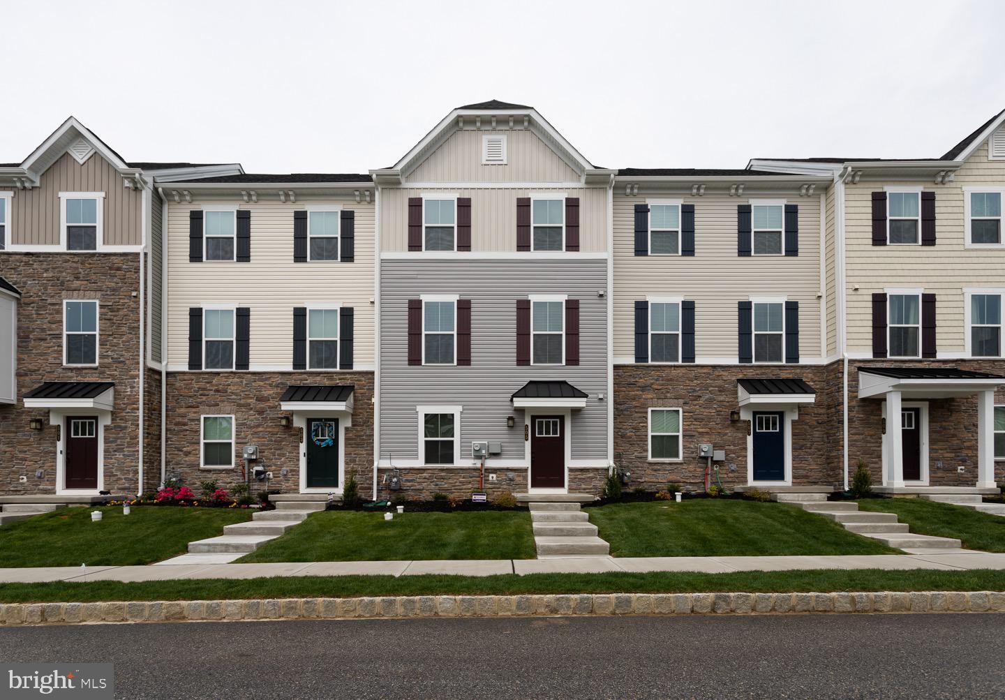 ATWATER - Residential Lease