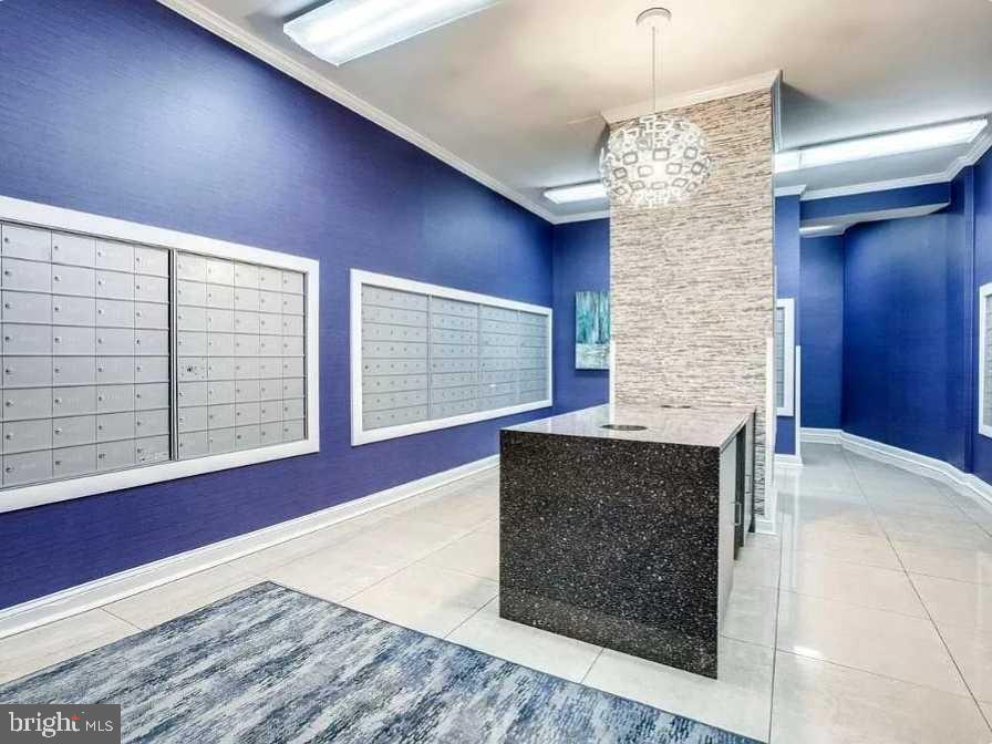 RIVER PLACE SOUTH - Residential