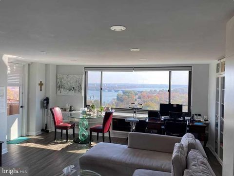 1011 ARLINGTON BOULEVARD 1030 ARLINGTON VA 22209