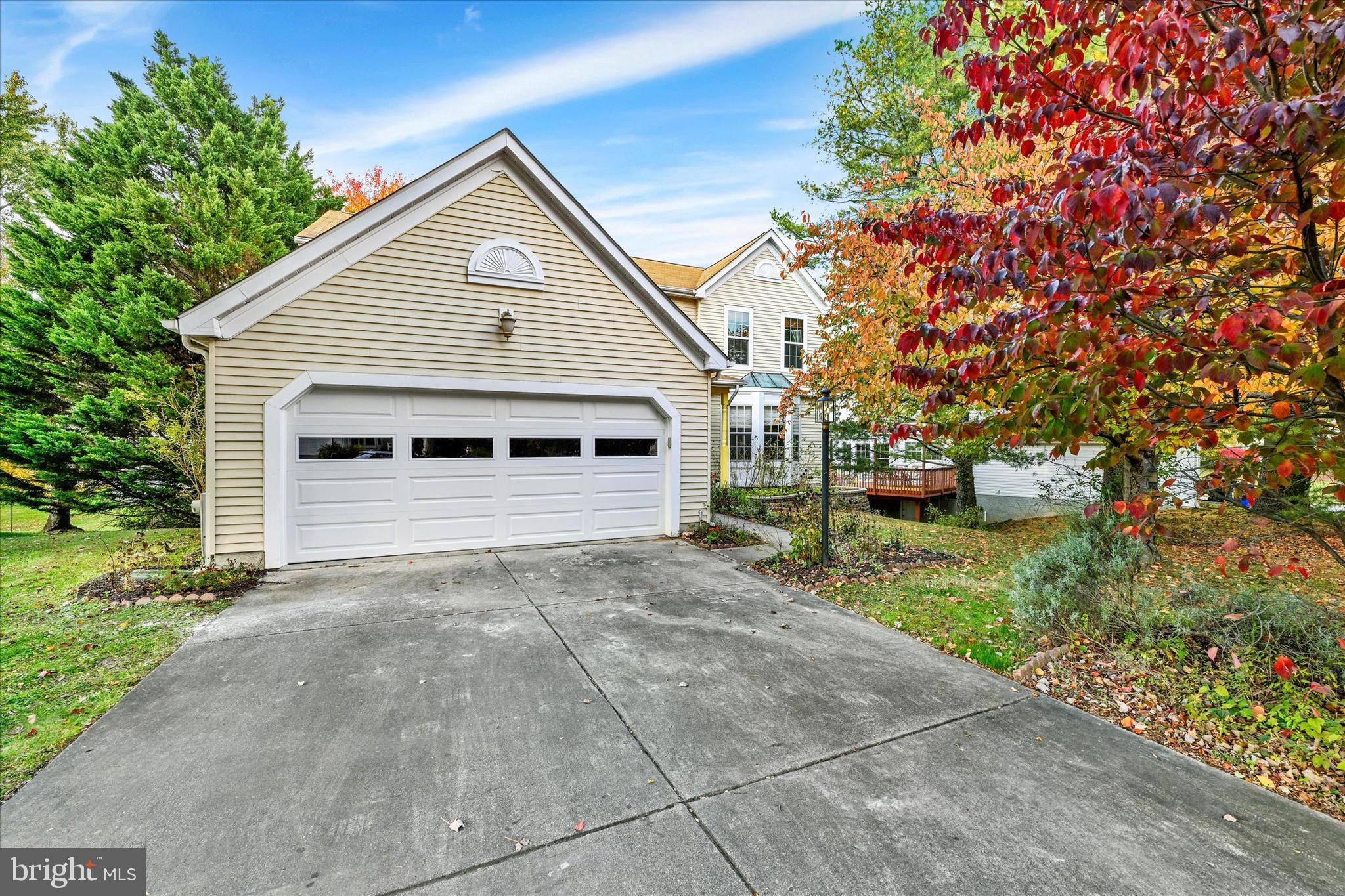 3 THISTEL DELL COURT