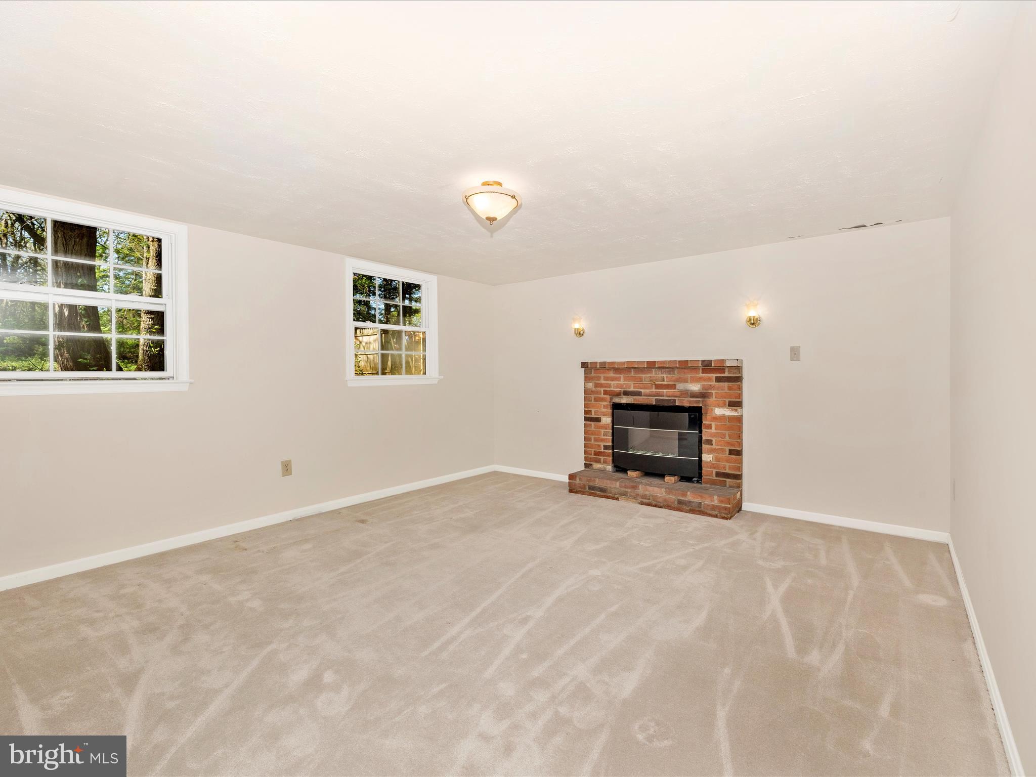 BRIGHTWOOD ACRES - Residential