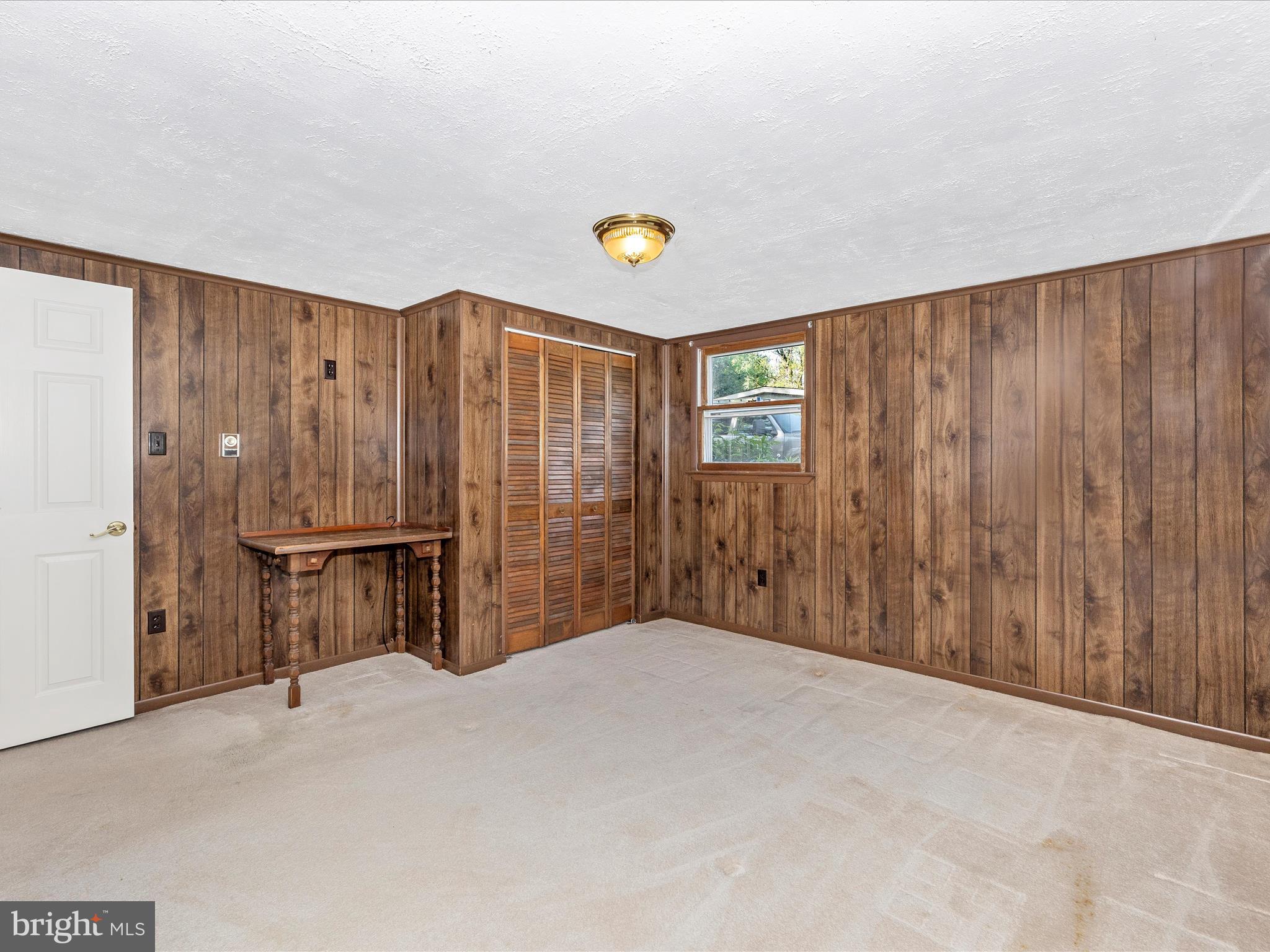 BRIGHTWOOD ACRES - Residential