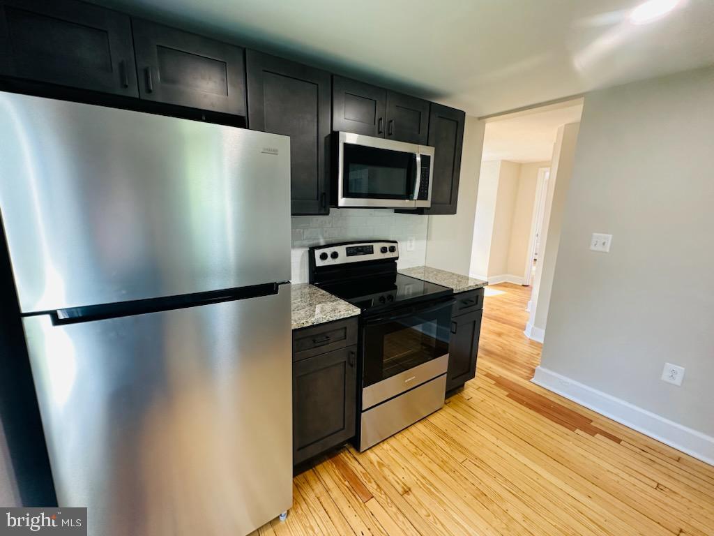 FUNKSTOWN - Residential Lease