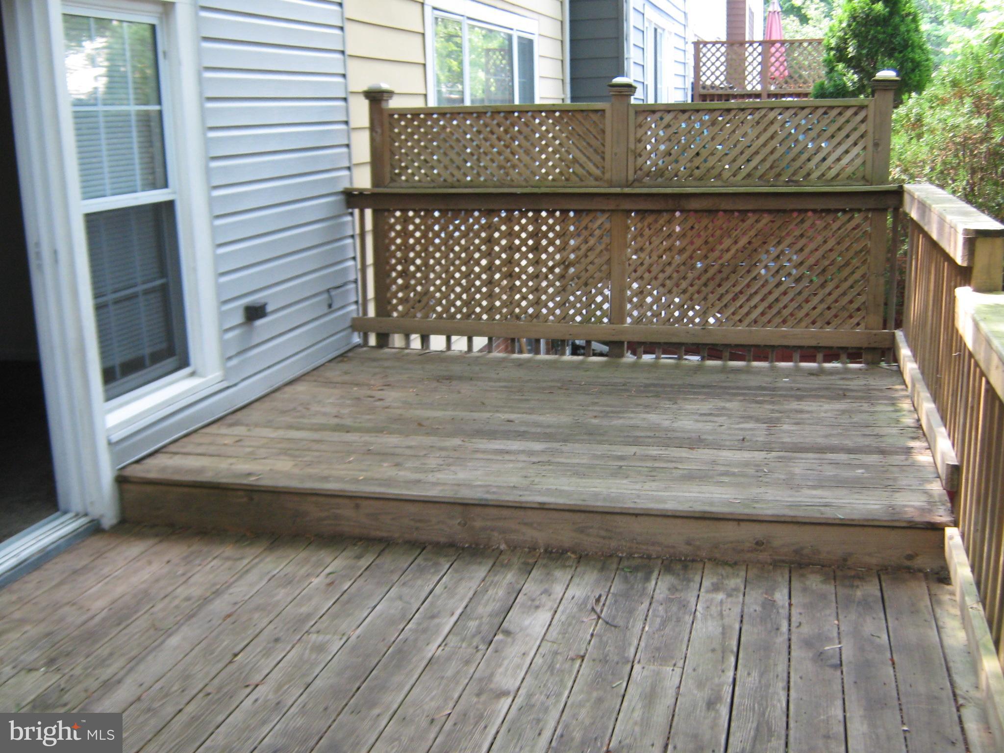 GREENWICH HILL - Residential