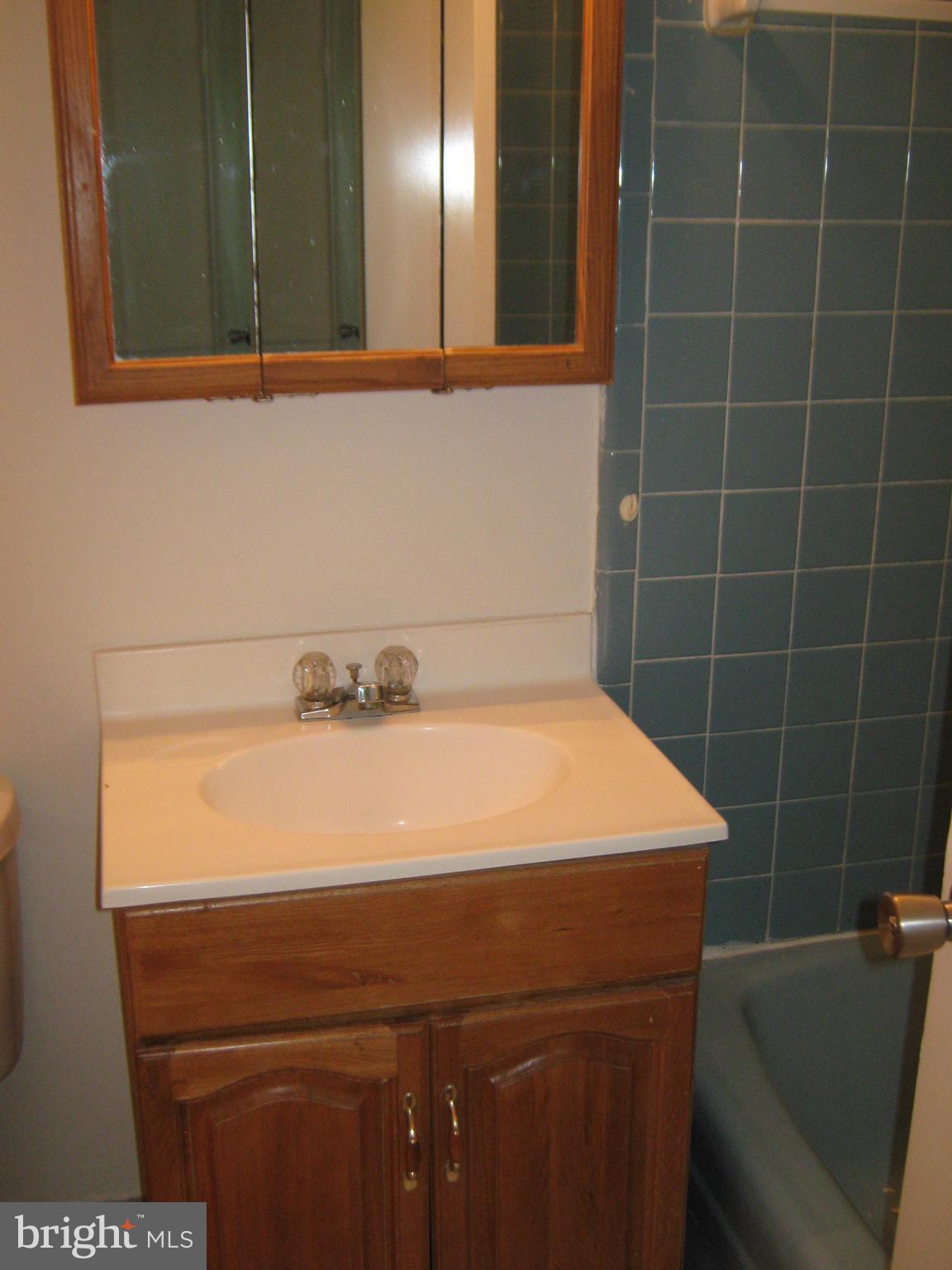 GREENWICH HILL - Residential