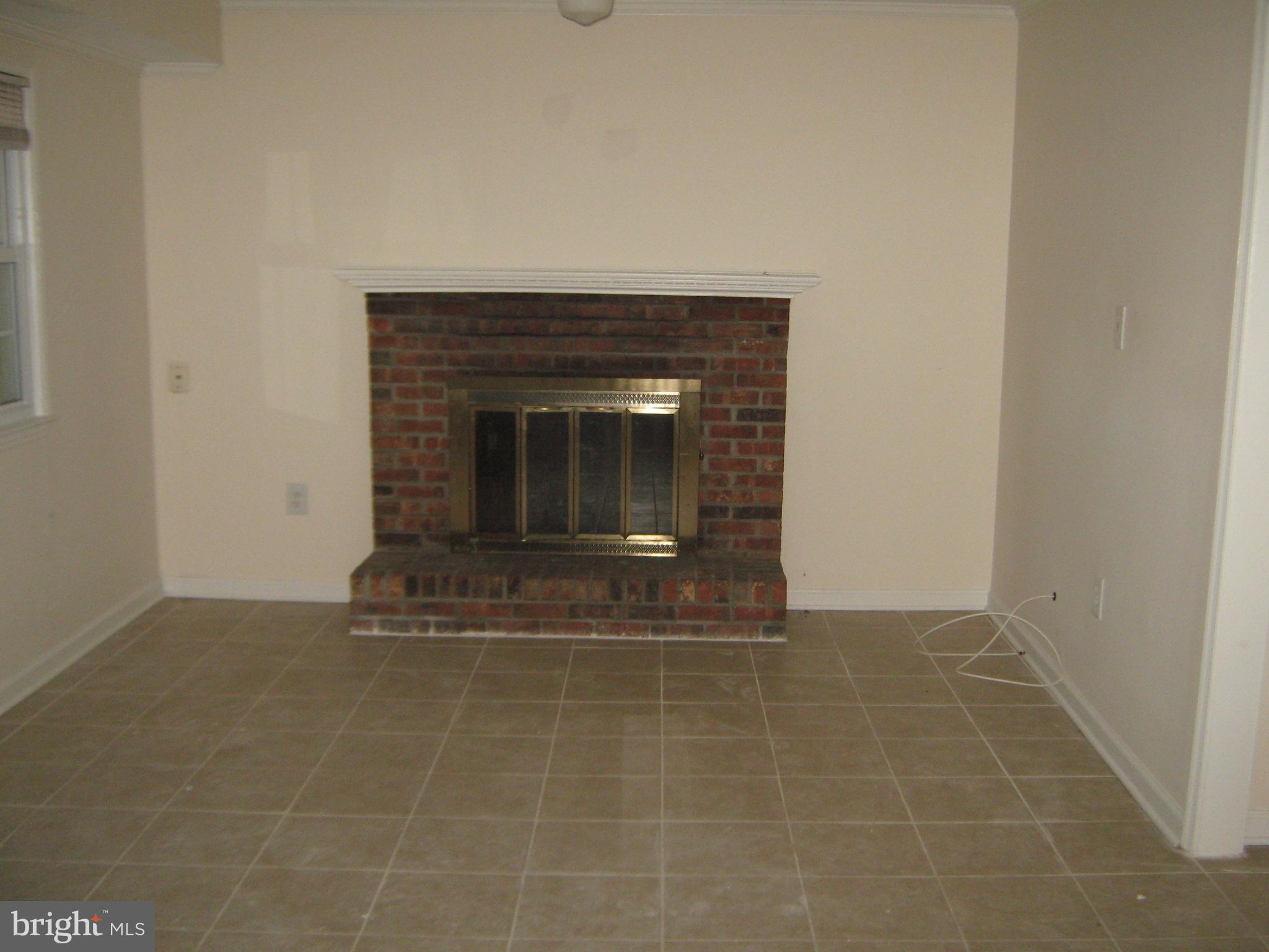 GREENWICH HILL - Residential