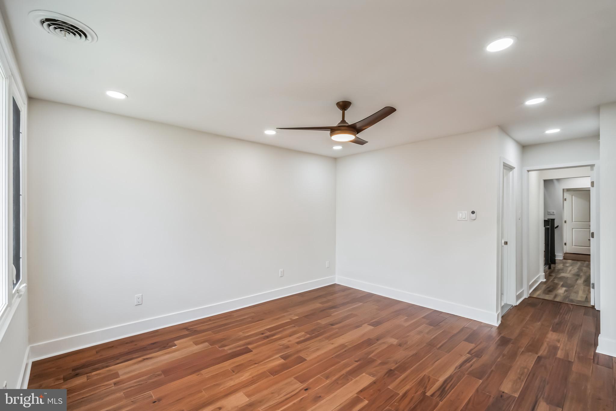 GRADUATE HOSPITAL - Residential