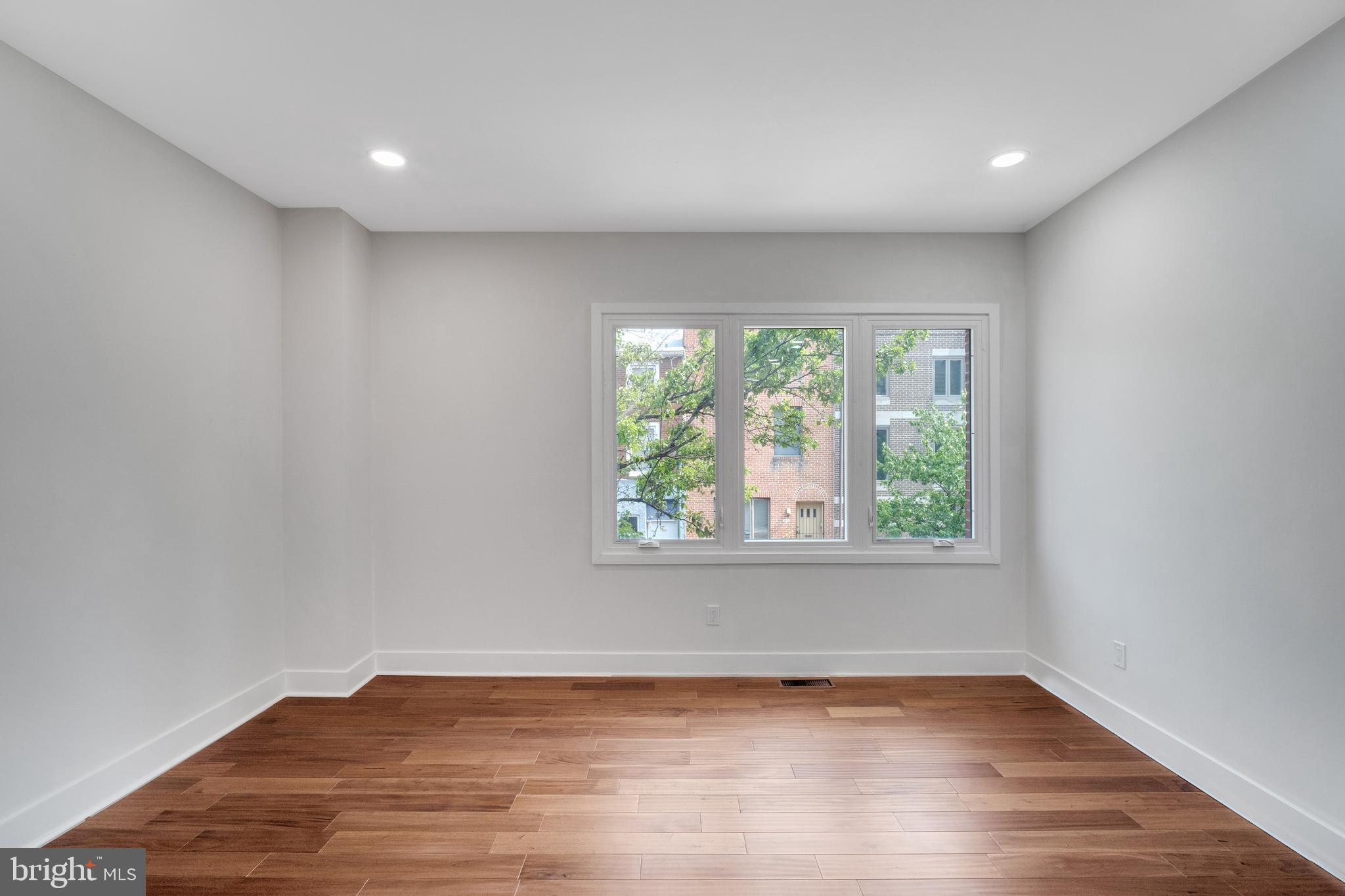 GRADUATE HOSPITAL - Residential