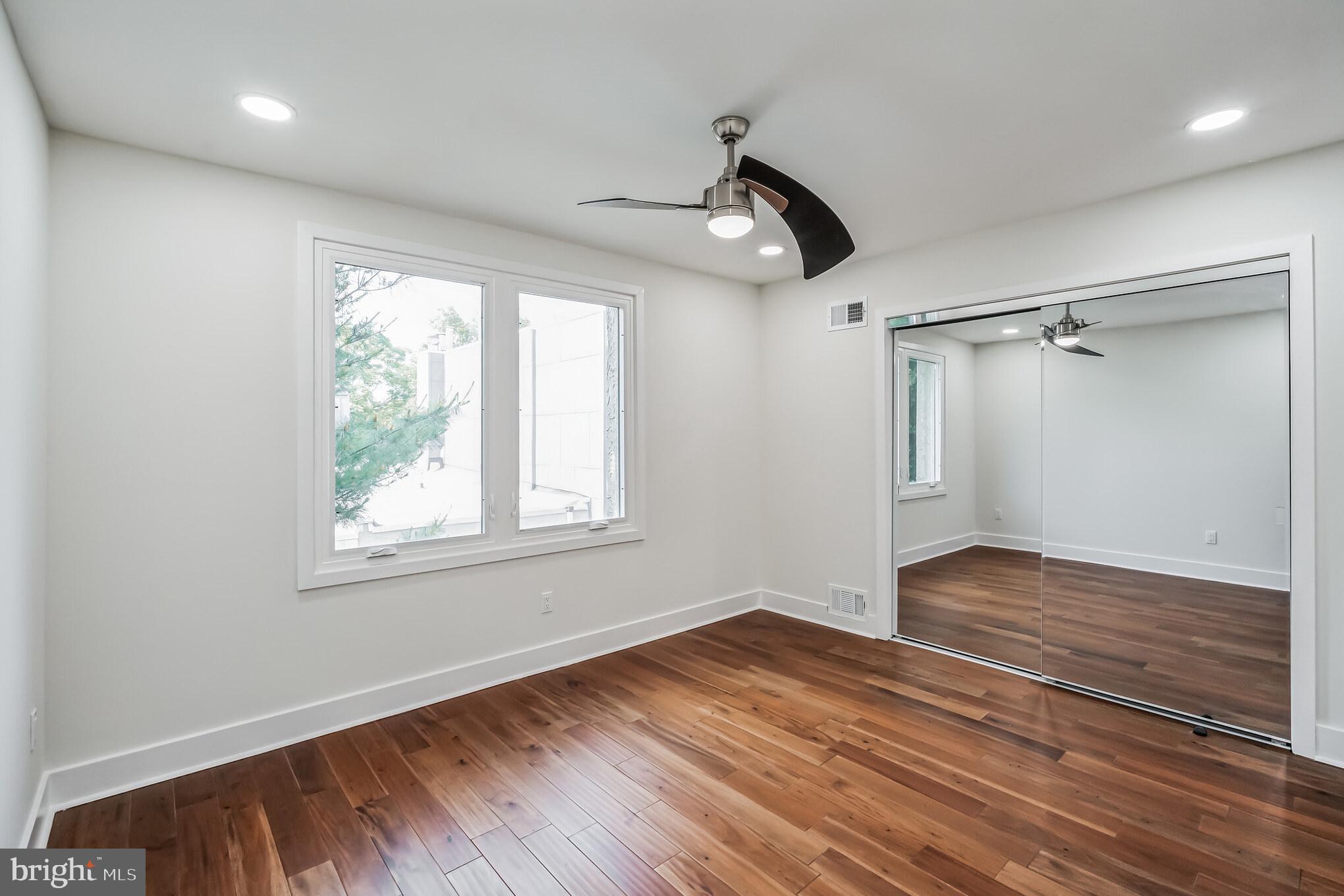 GRADUATE HOSPITAL - Residential