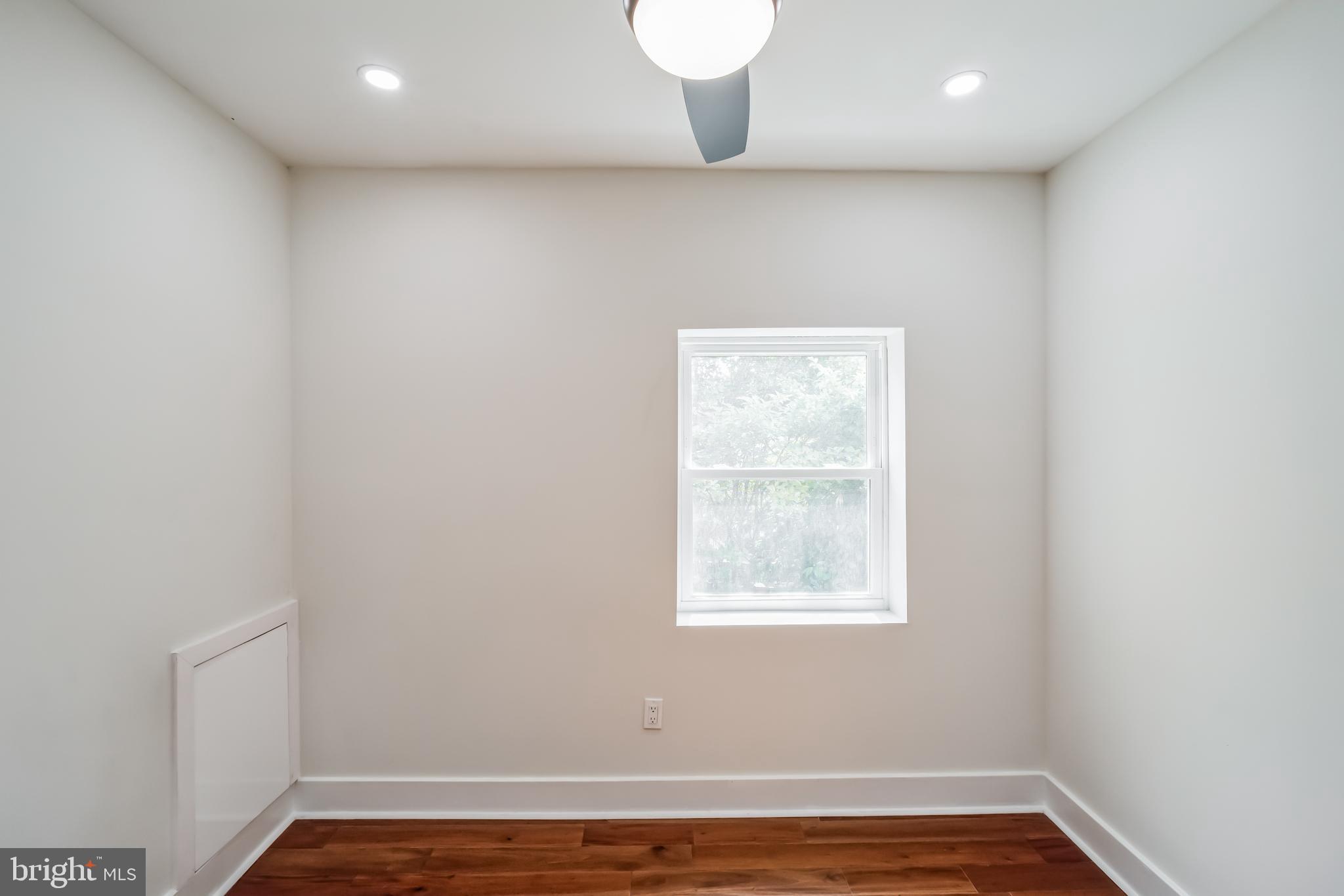 GRADUATE HOSPITAL - Residential