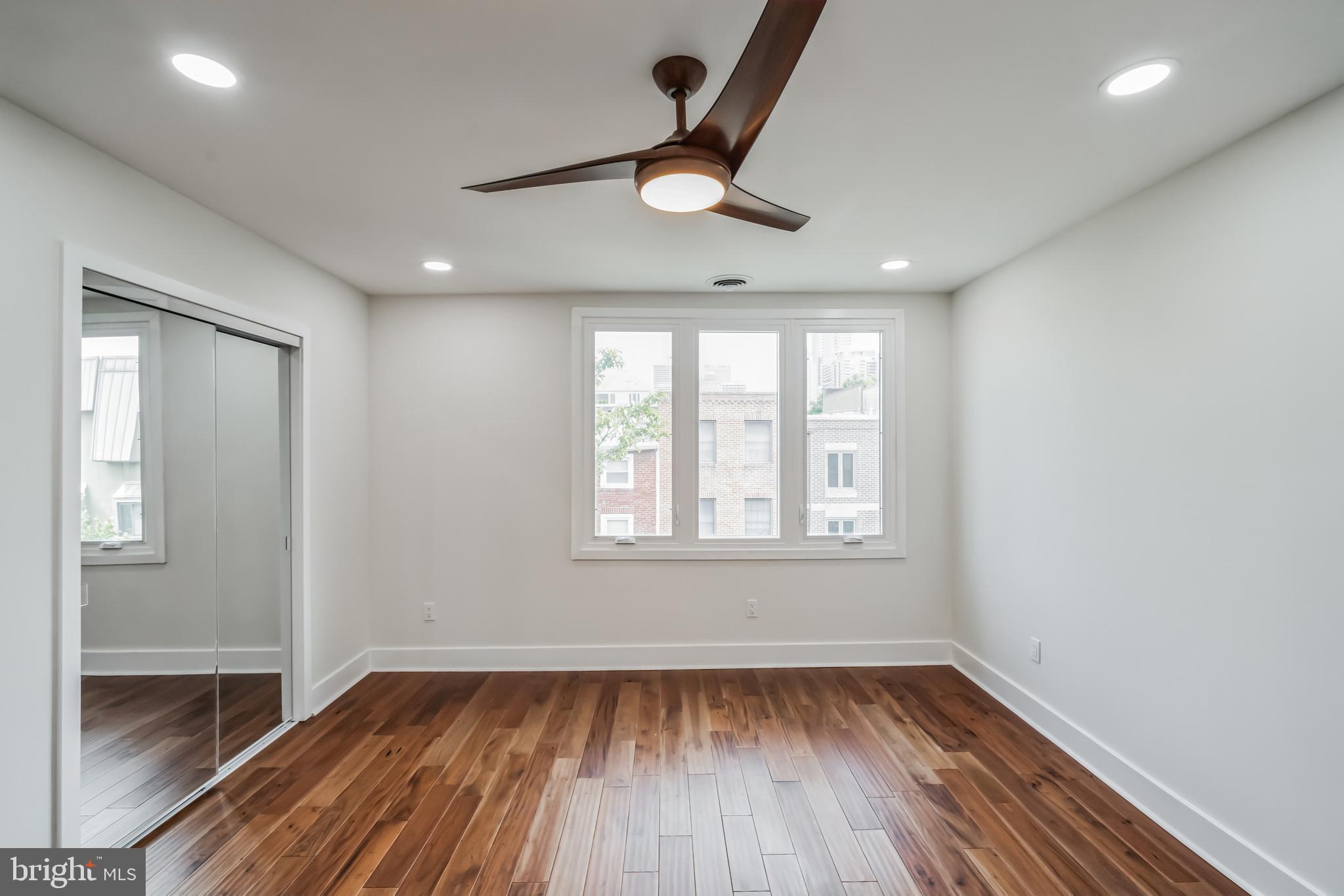 GRADUATE HOSPITAL - Residential