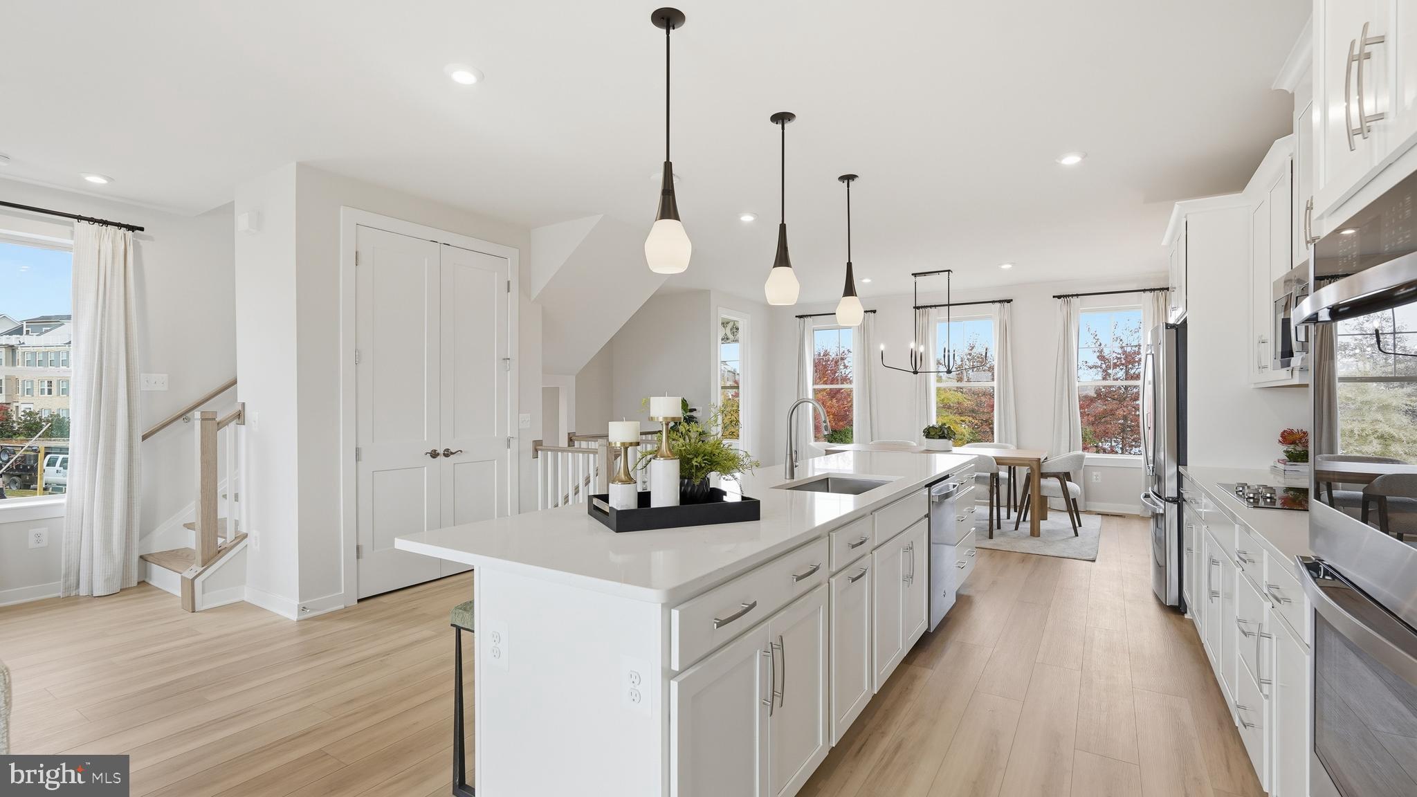 POTOMAC SHORES - Residential