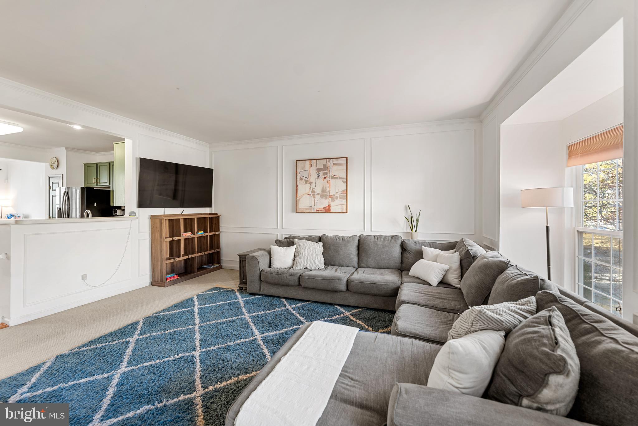 MOUNT VEE MANOR - Residential