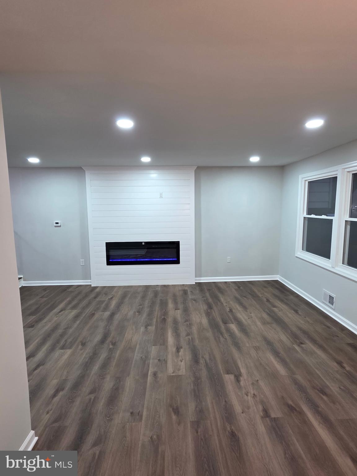 WOODLARK - Residential