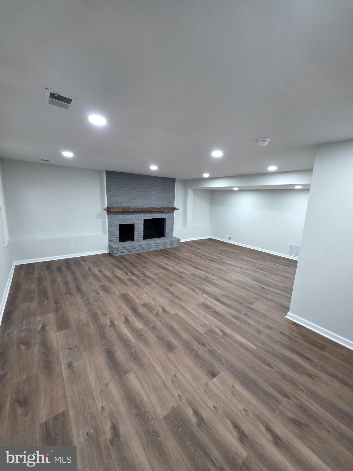 WOODLARK - Residential