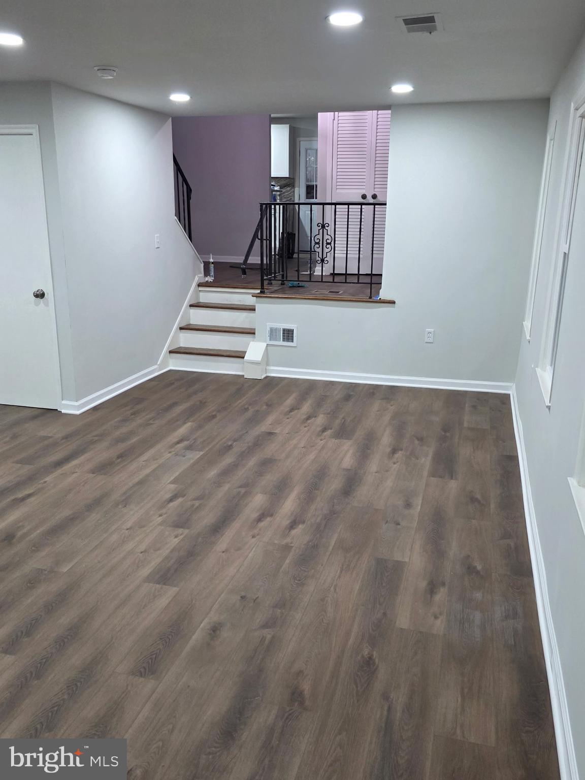 WOODLARK - Residential