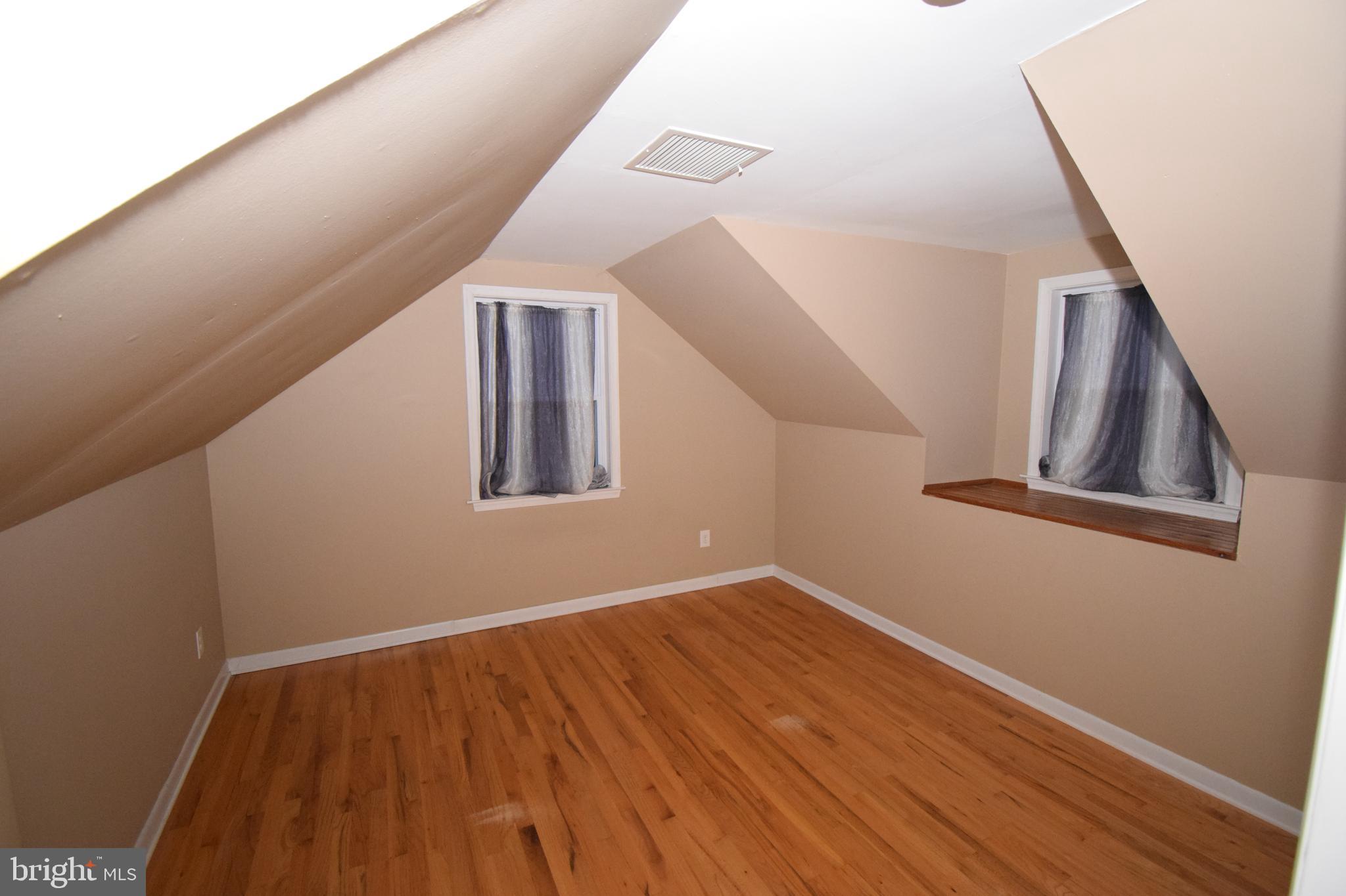 RISING SUN - Residential