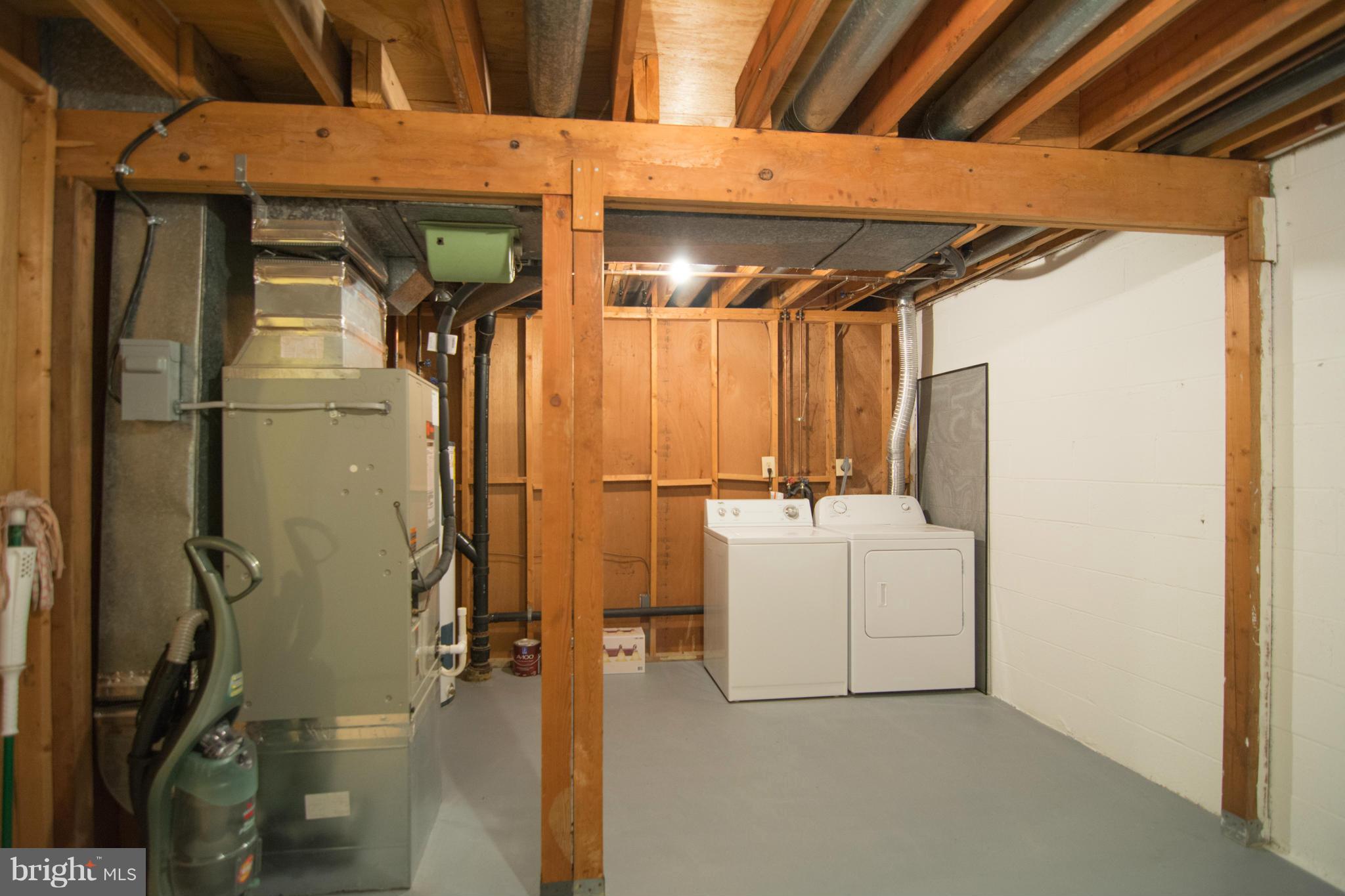 CROFTON SQUARE - Residential