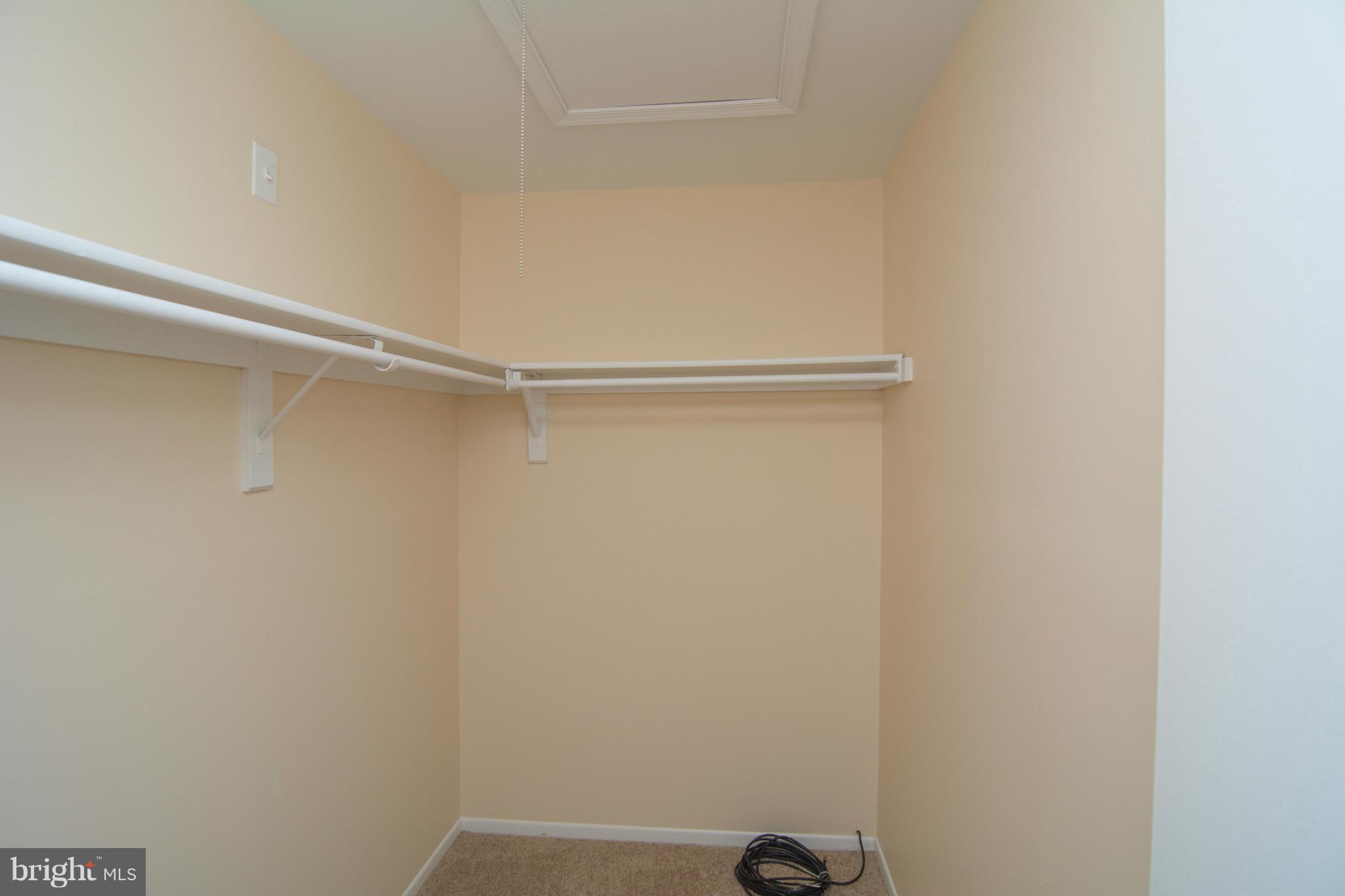 CROFTON SQUARE - Residential