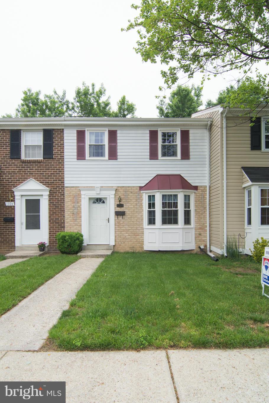 CROFTON SQUARE - Residential