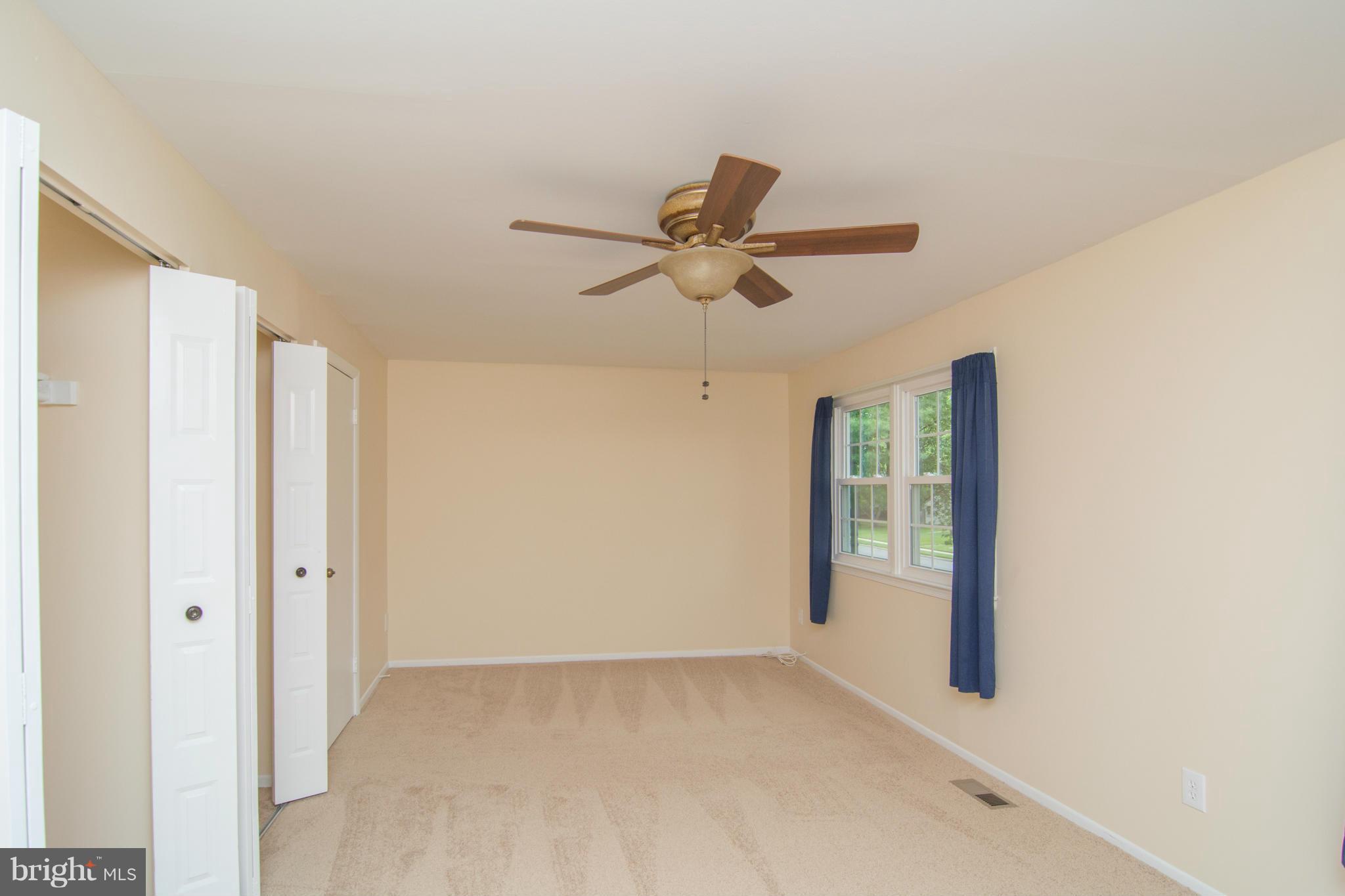 CROFTON SQUARE - Residential