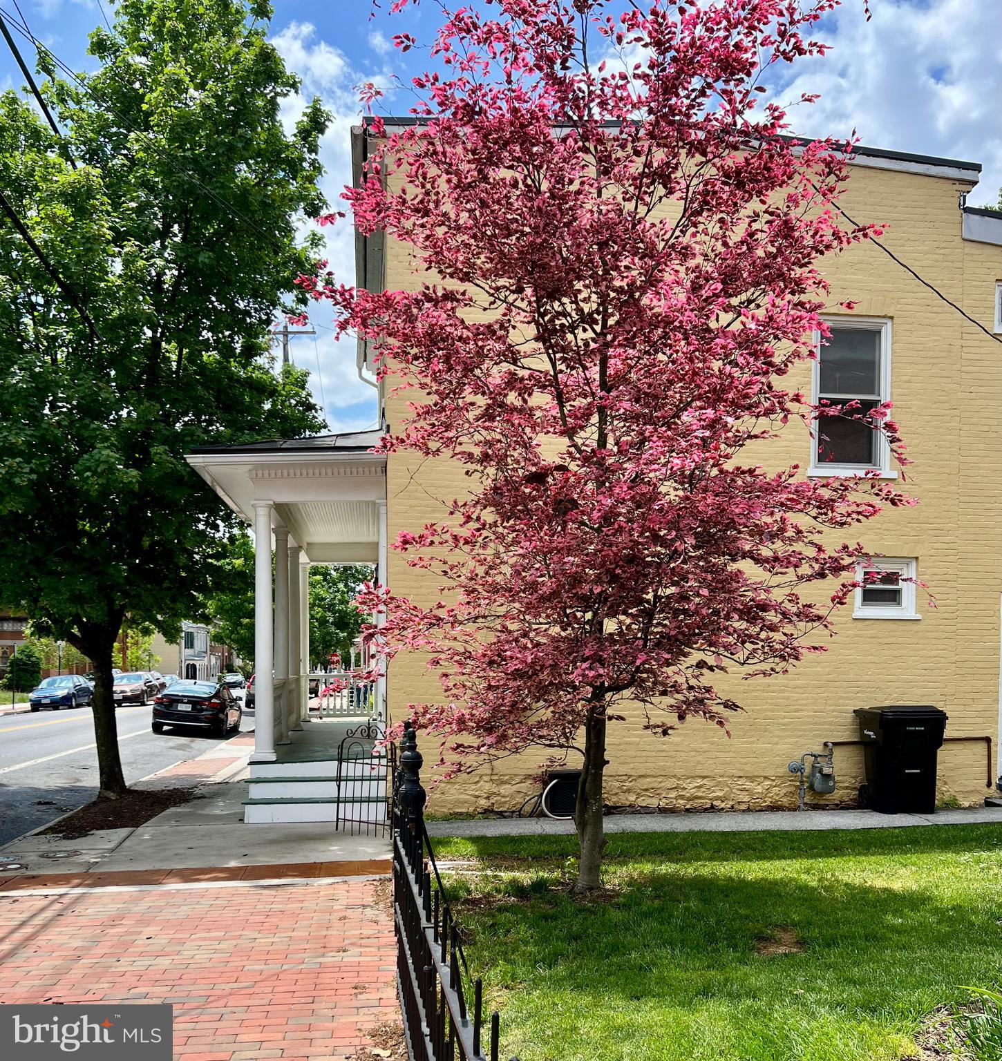 OLD TOWN WINCHESTER - Residential Lease