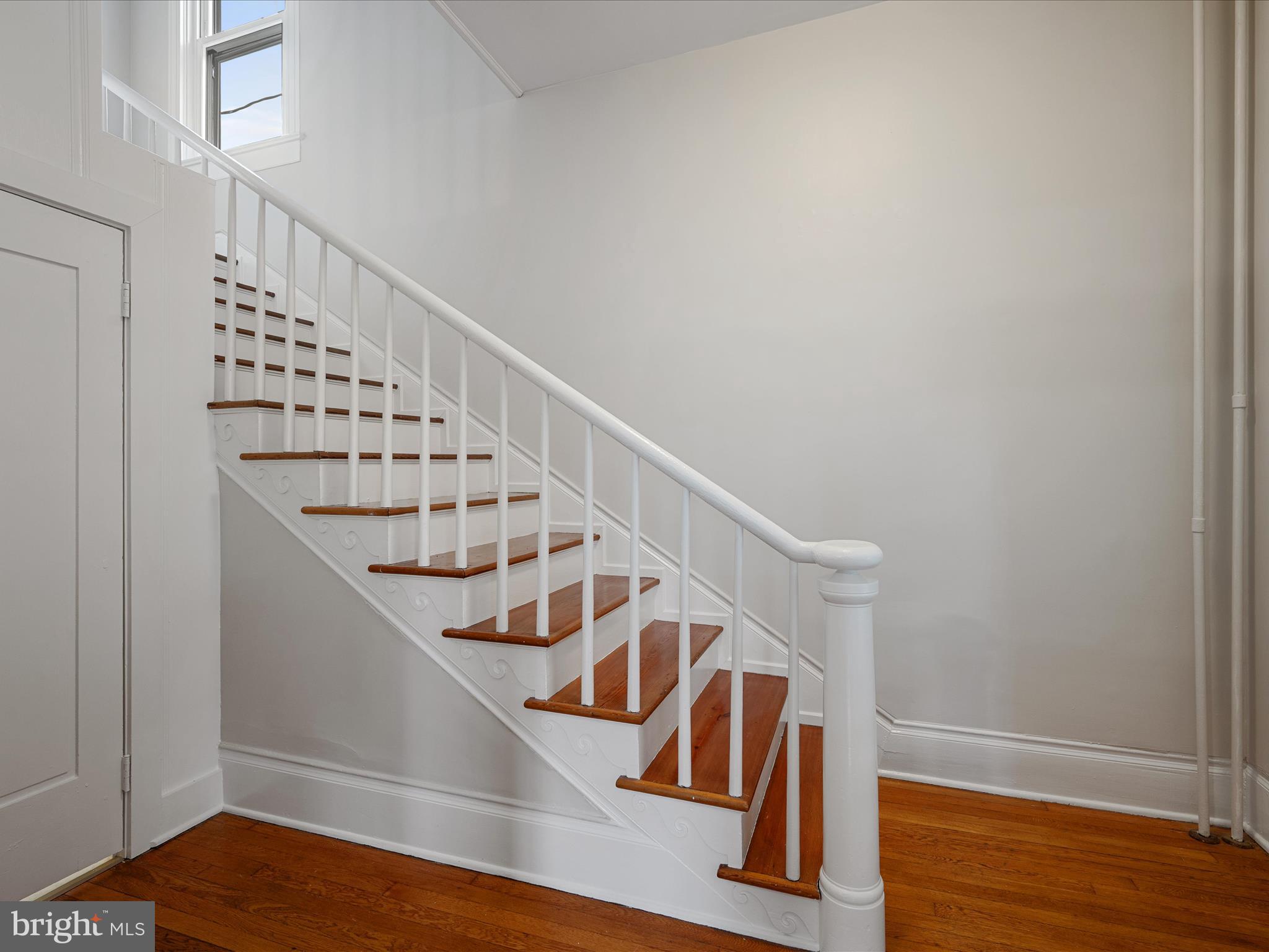 OLD TOWN WINCHESTER - Residential Lease