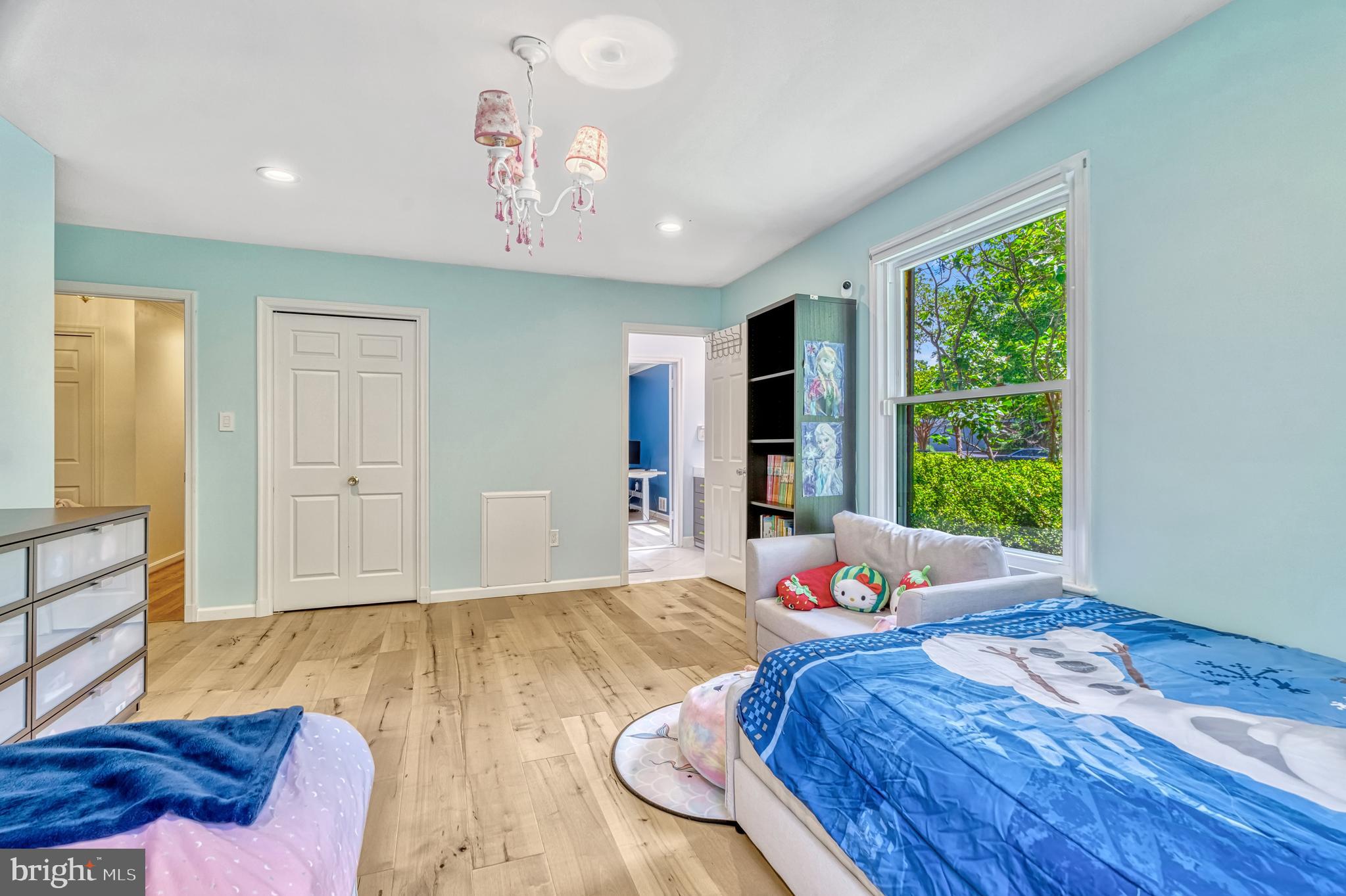 SPRING RIDGE - Residential Lease