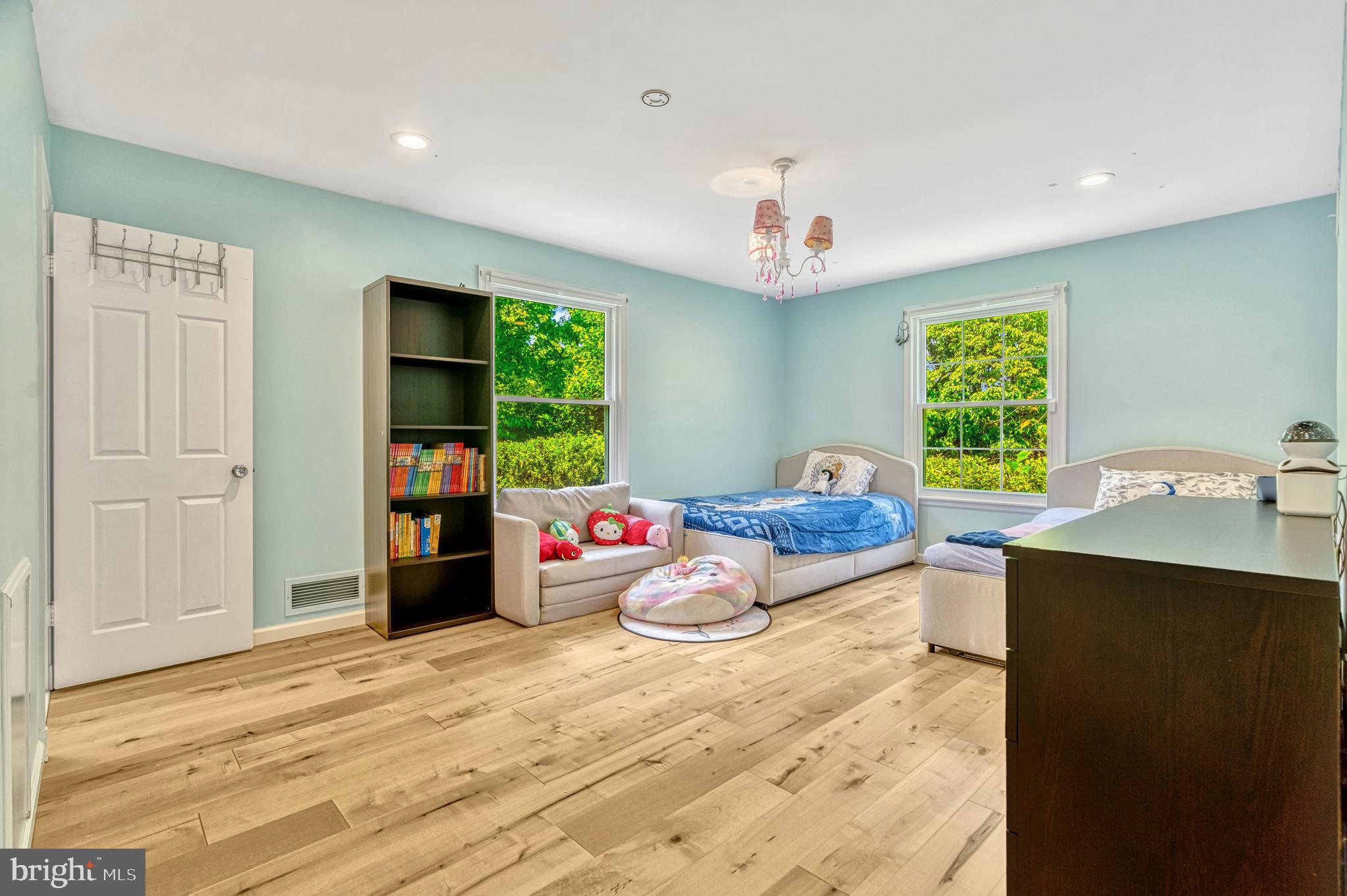 SPRING RIDGE - Residential Lease