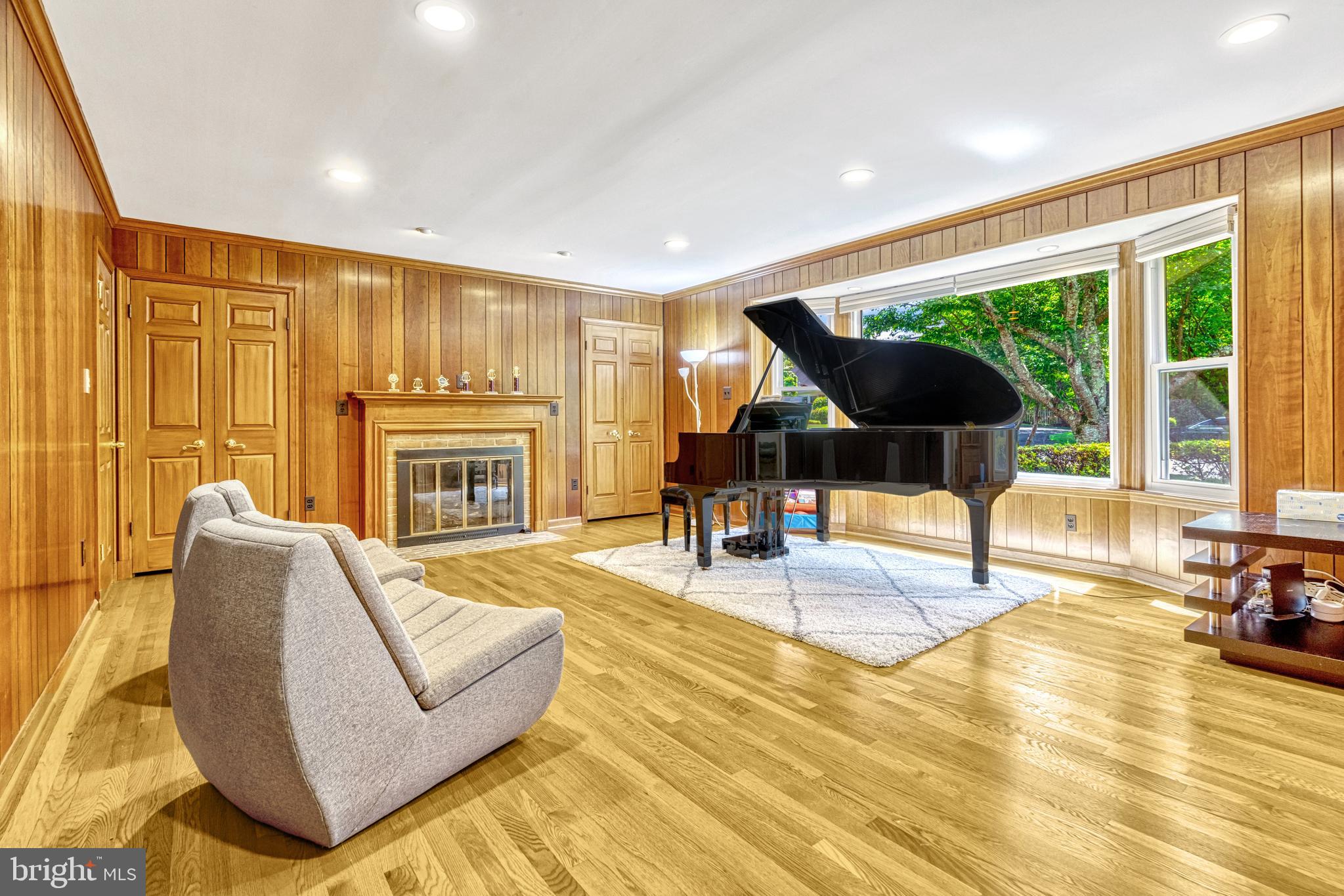 SPRING RIDGE - Residential Lease